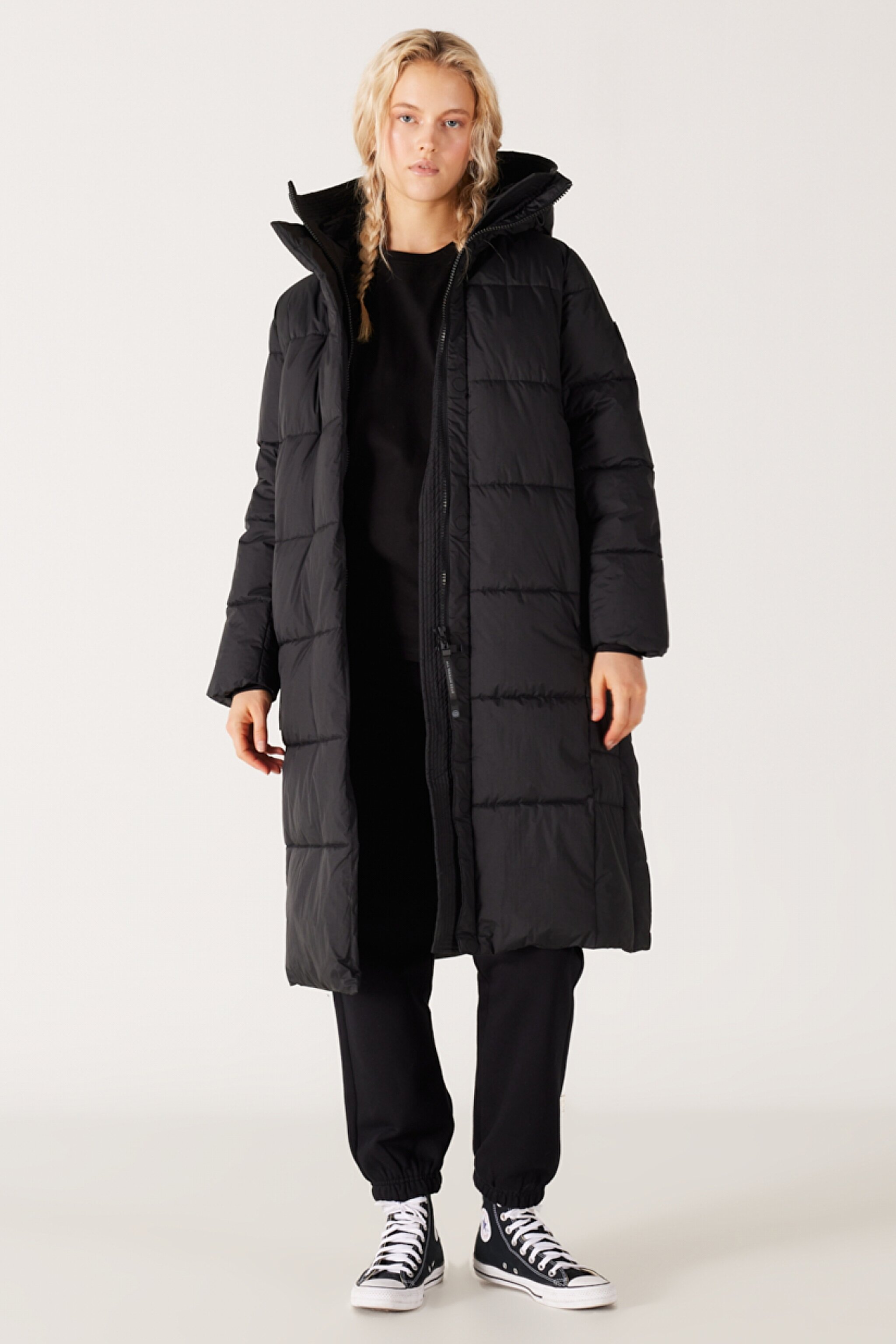 All Terrain Gear Regular Fit Dik Yaka Kapüşonlu Siyah Uzun Şişme Mont - Black-W232318001