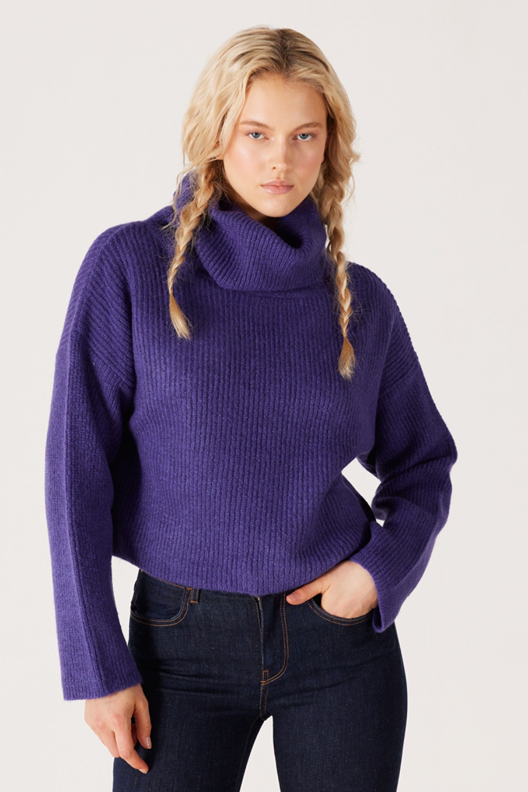 Regular Fit Normal Kesim Balıkçı Yaka Mor Triko Kazak - Purple-W232354499 (görsel 2)