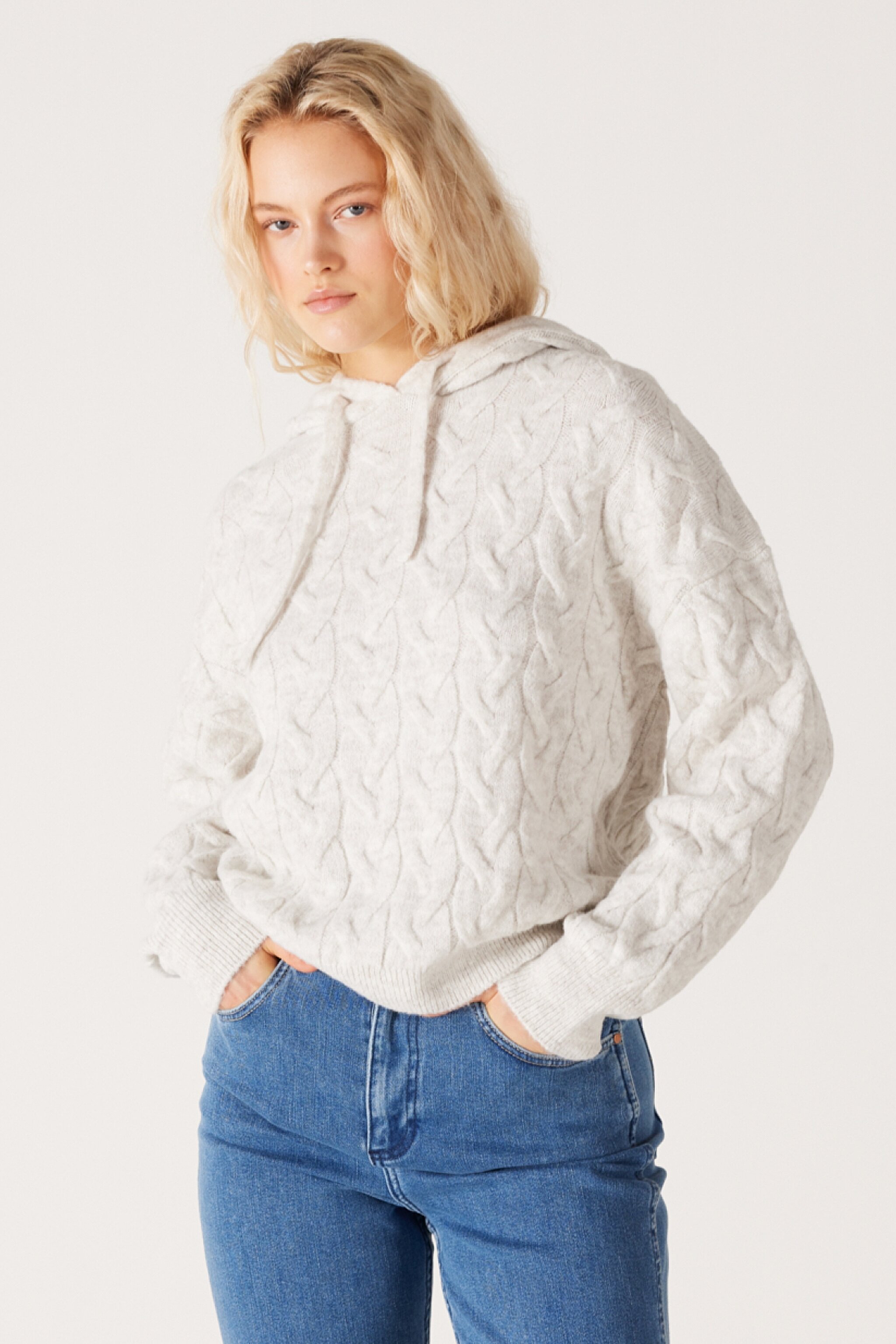 Regular Fit Normal Kesim Kapüşonlu Ekru Triko Kazak - Ecru-W232365104 (görsel 2)