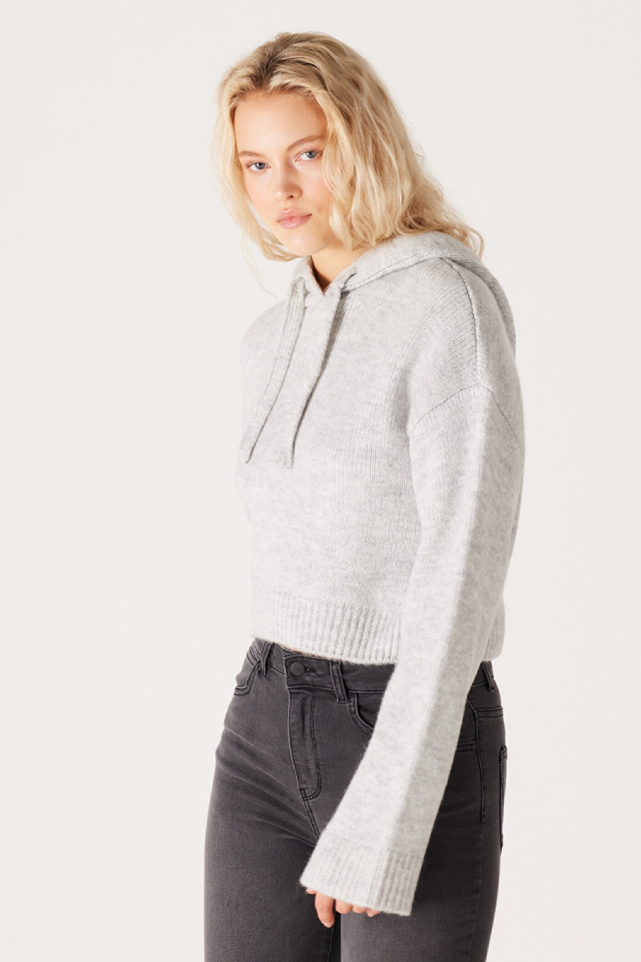 Regular Fit Normal Kesim Kapüşonlu Gri Triko Kazak - Gray-W232523035 (görsel 4)