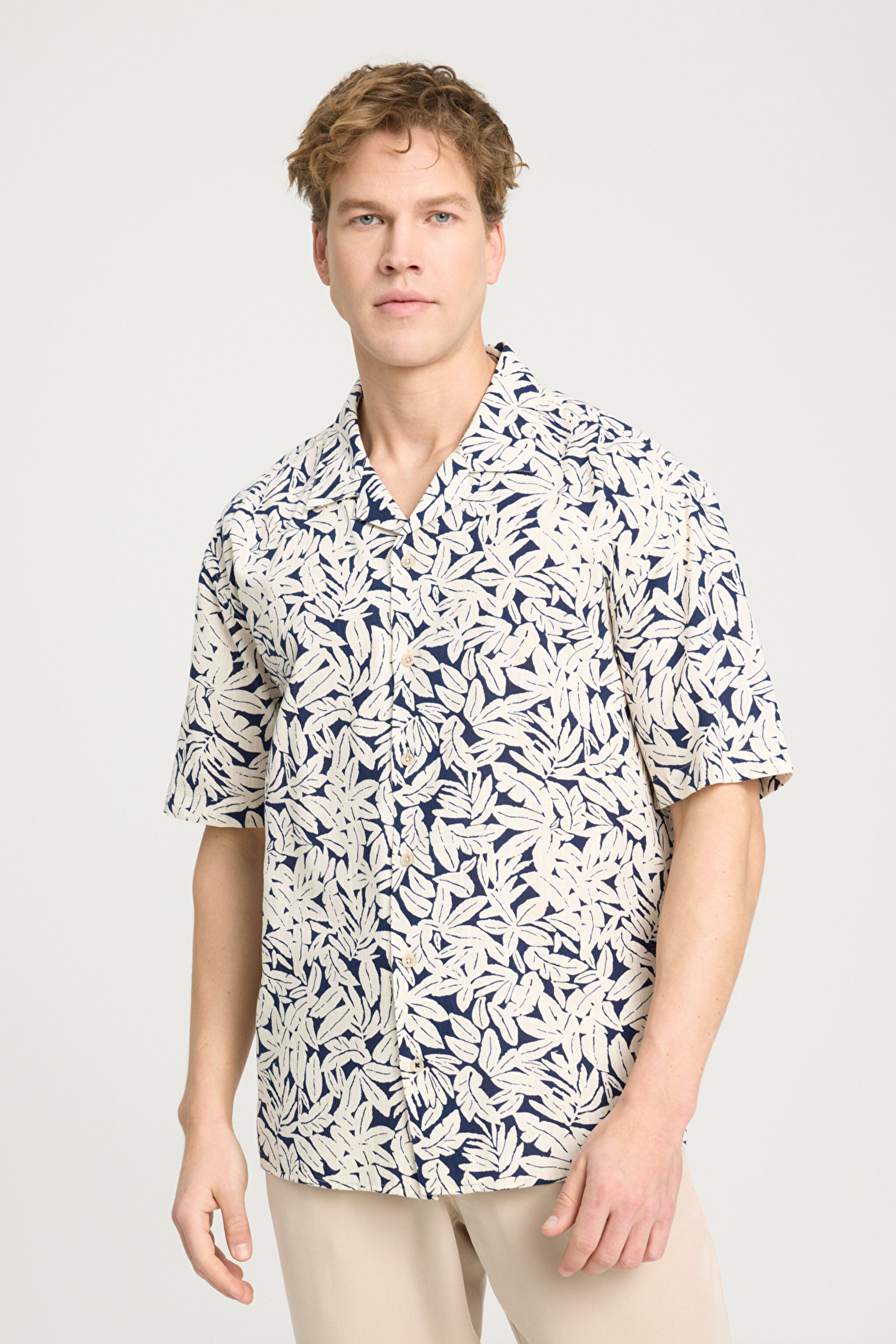 Relaxed Fit Geniş Kesim Kısa Kollu %100 Pamuk Lacivert Gömlek - Navy-W241406410