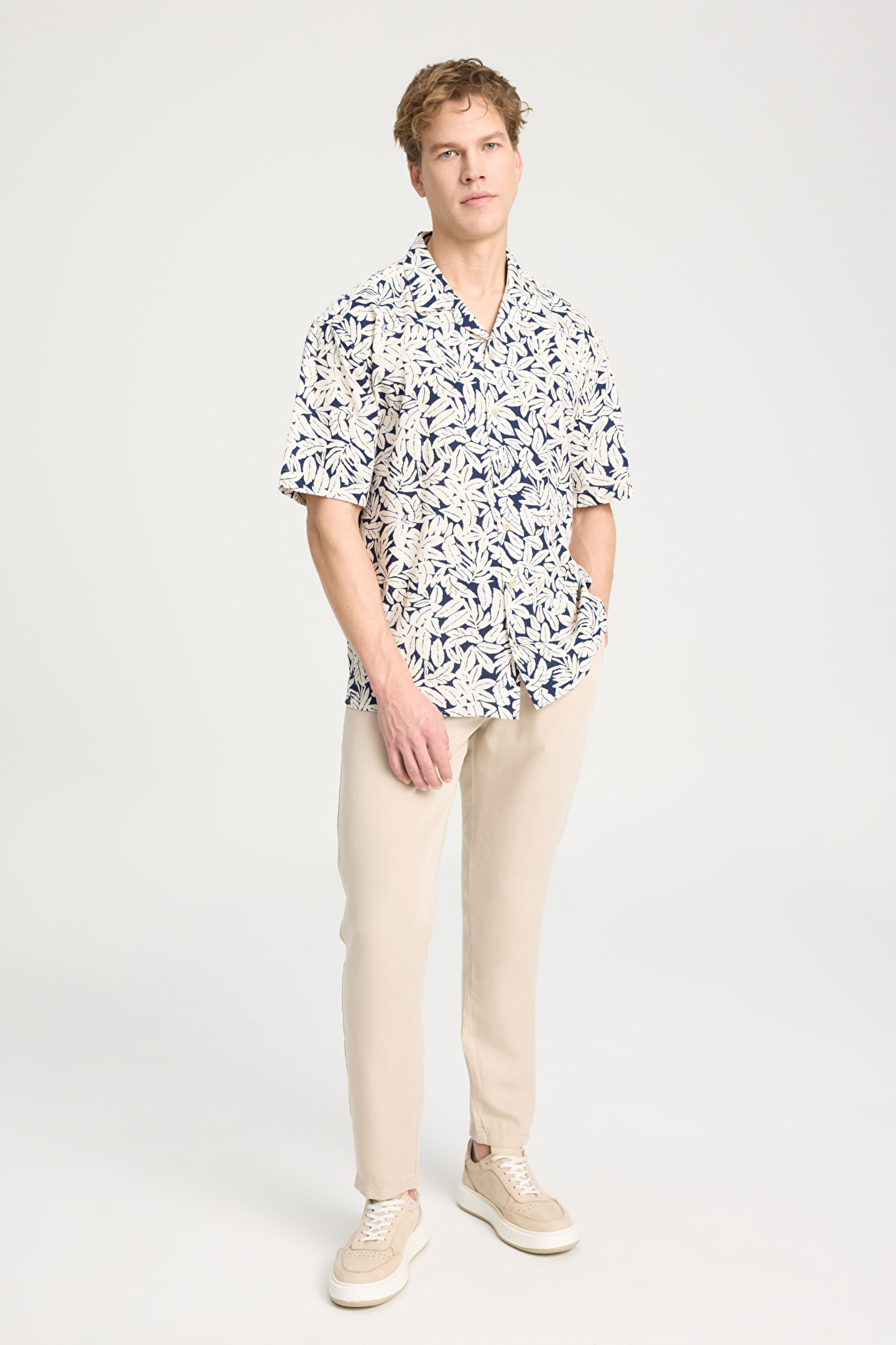 Relaxed Fit Geniş Kesim Kısa Kollu %100 Pamuk Lacivert Gömlek - Navy-W241406410 (görsel 3)