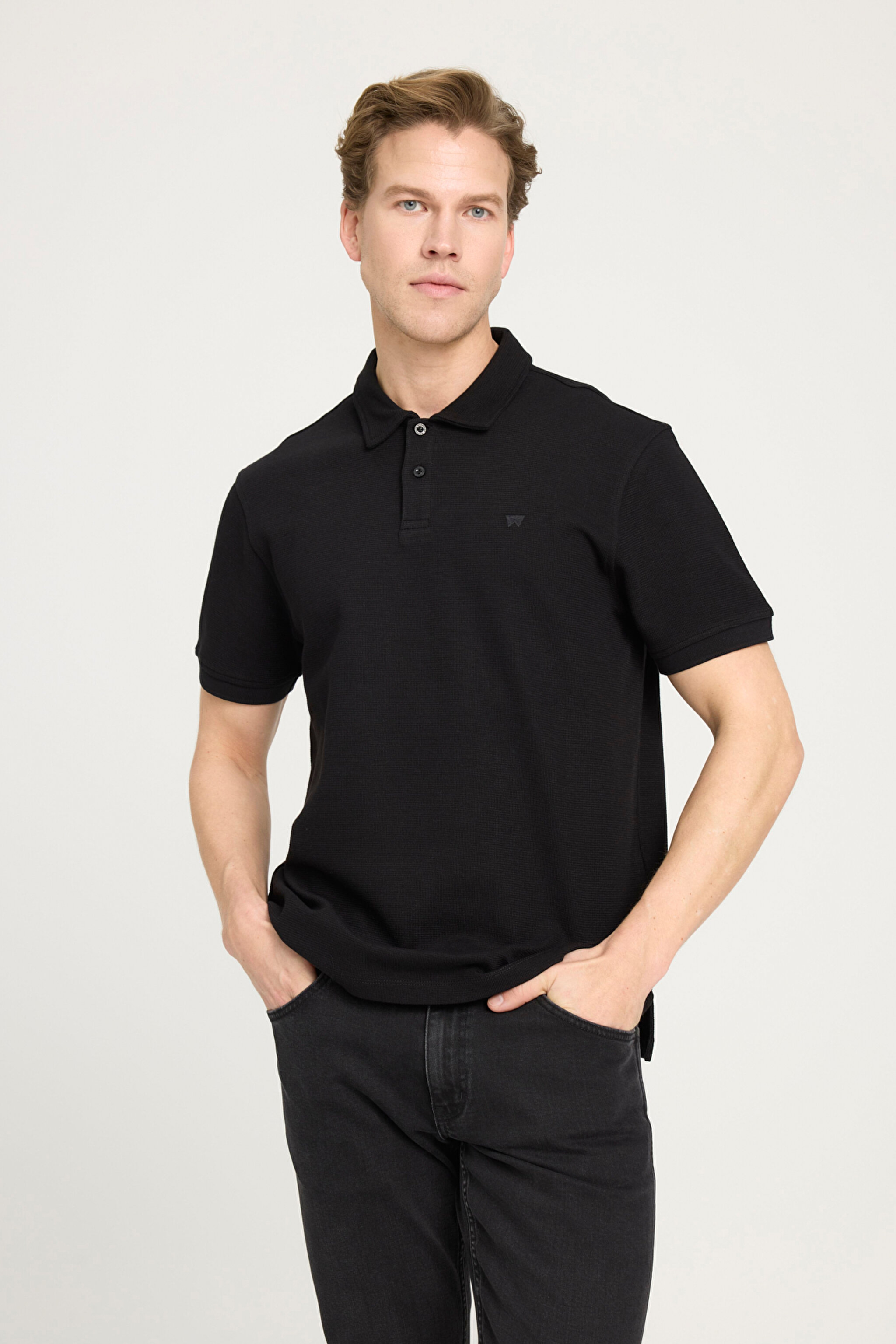Regular Fit Normal Kesim Polo Yaka Siyah Tişört