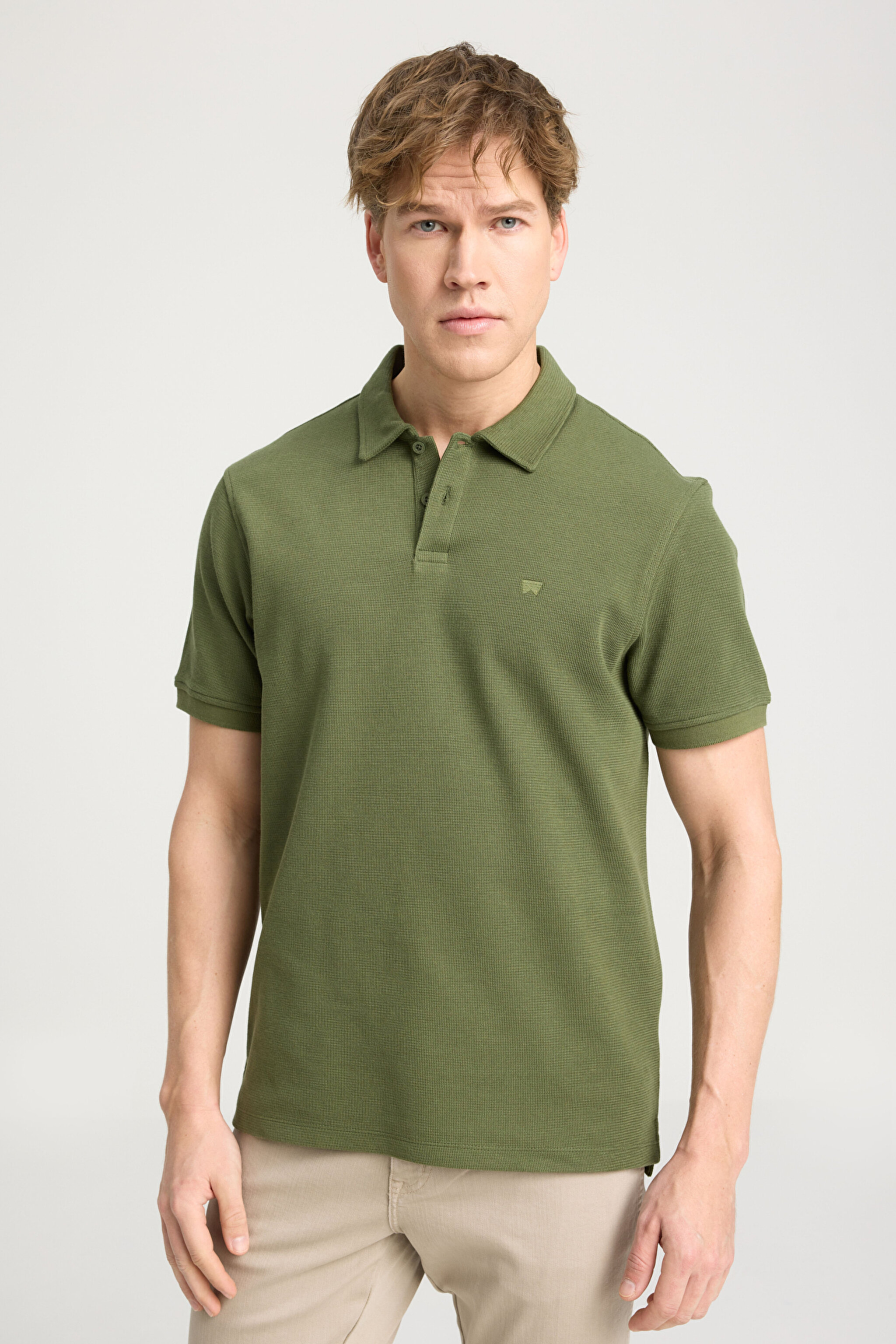 Regular Fit Normal Kesim Polo Yaka Zeytin Yeşili Tişört