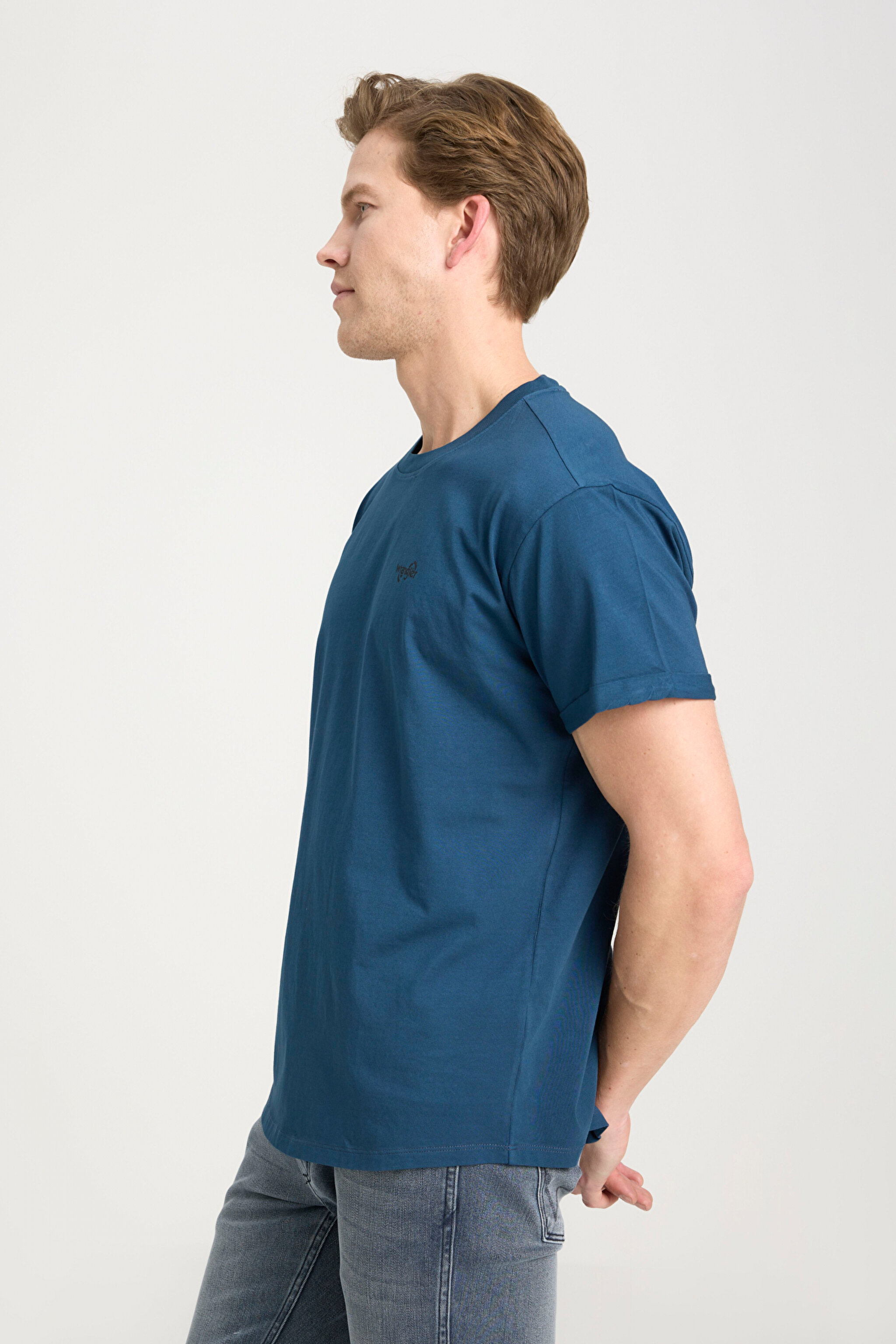 Loose Fit Rahat Kesim Bisiklet Yaka %100 Pamuk Lacivert Tişört - İndigo-W241576TF (görsel 2)