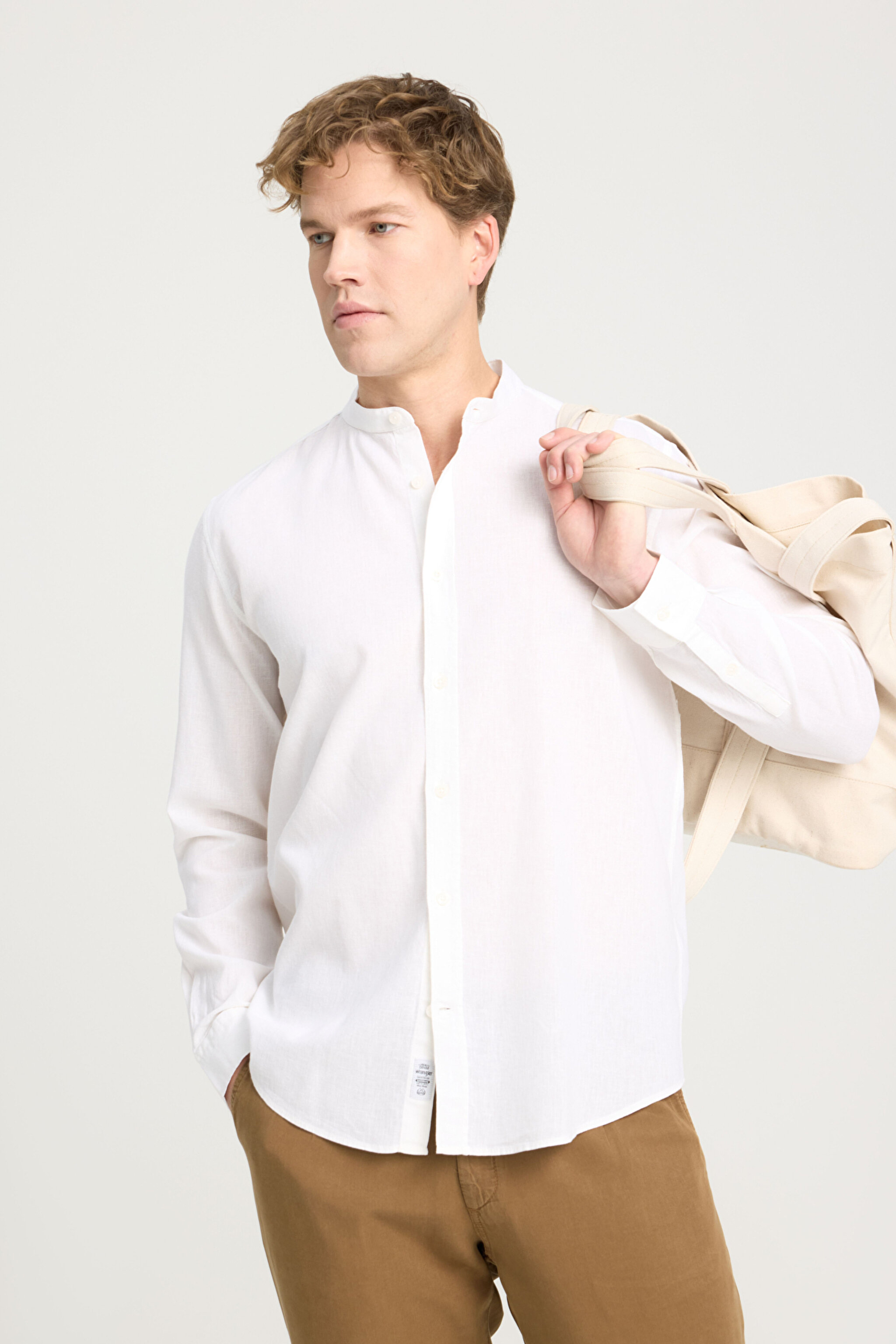 Relaxed Fit Geniş Kesim Hakim Yaka Beyaz Gömlek - White-W241577100 (görsel 2)