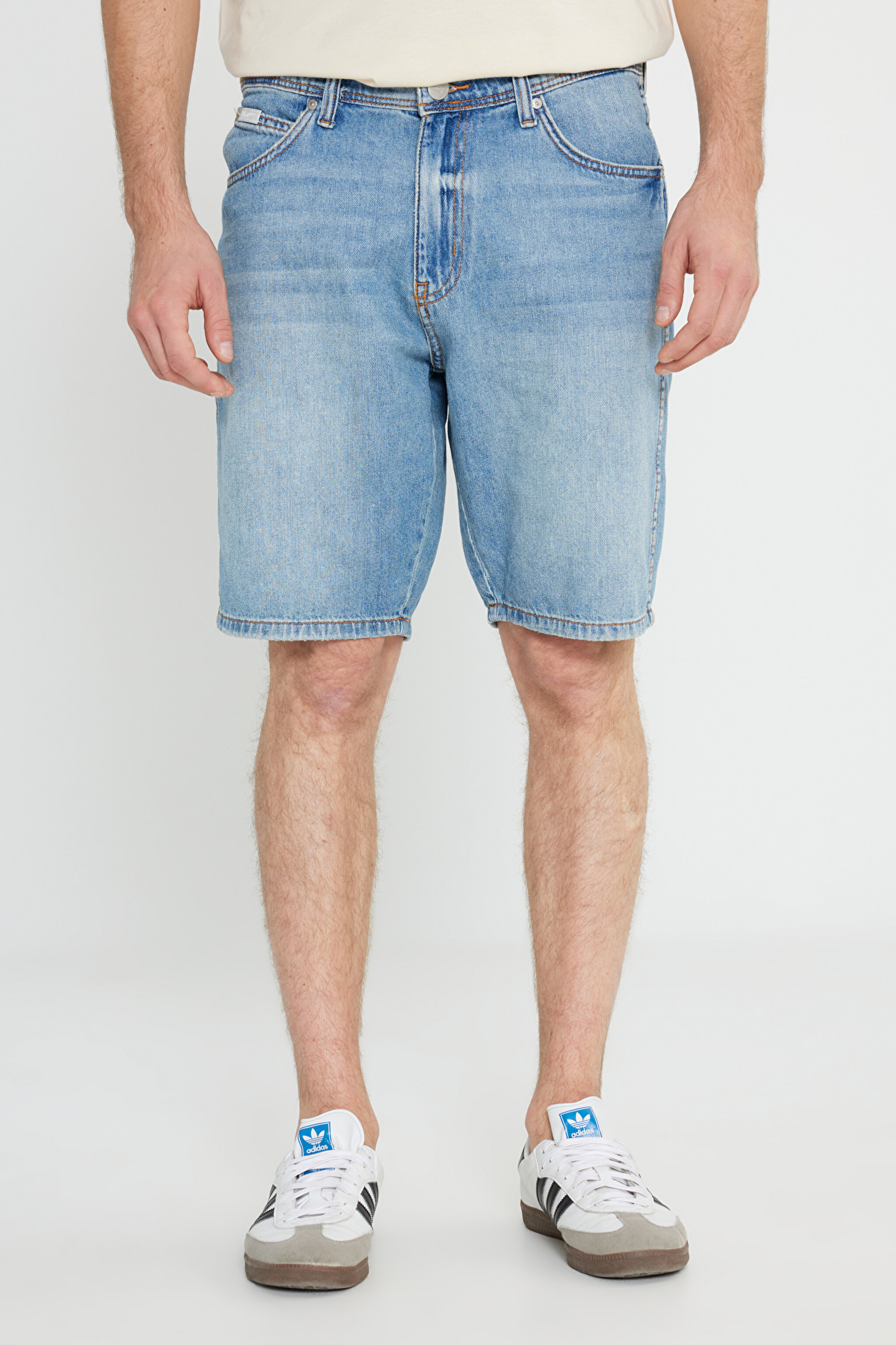 Regular Fit Normal Kesim Normal Bel %100 Pamuk Açık Mavi Jean Kot Şort - Light Blue-W241579404 (görsel 3)