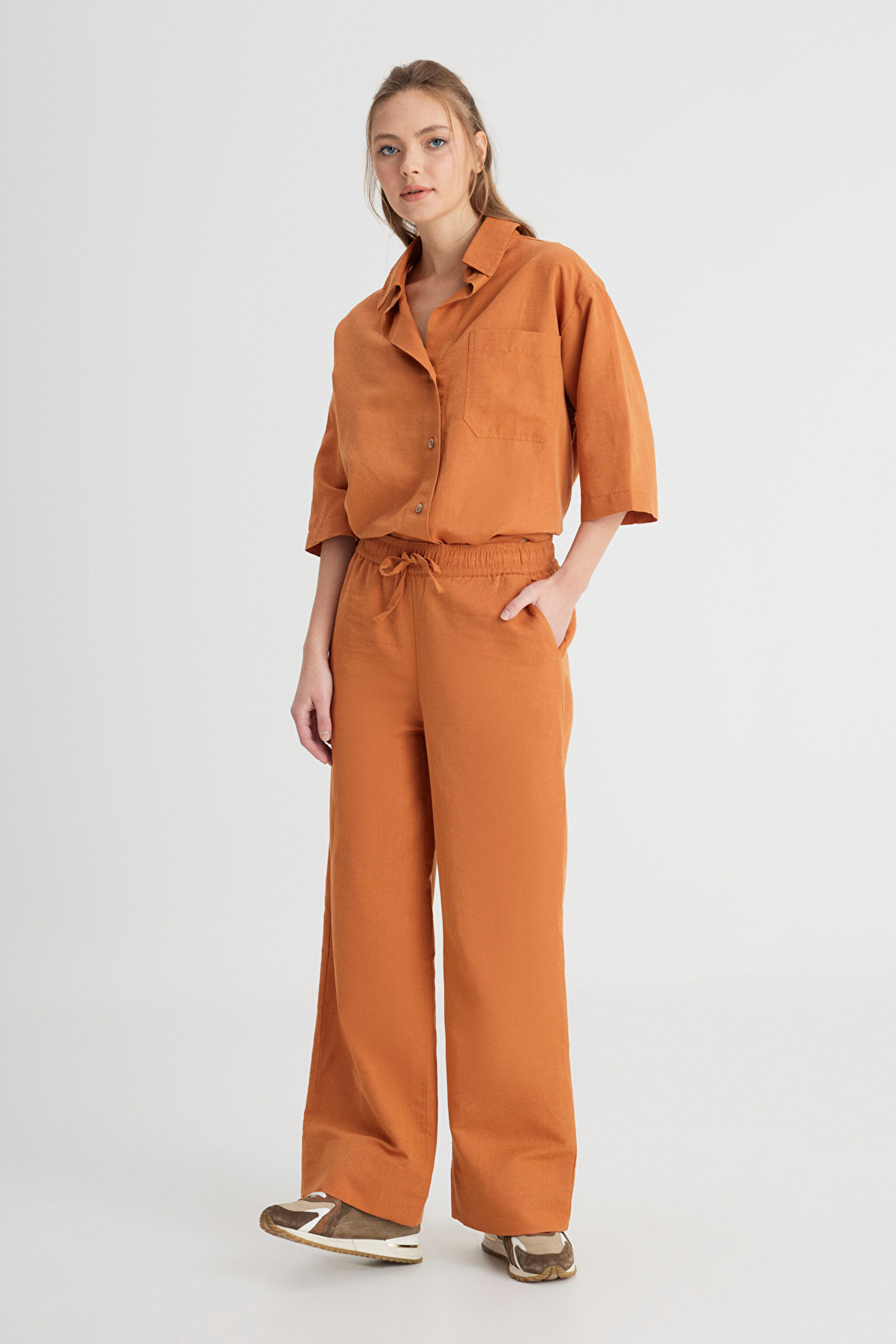 Loose Fit Rahat Kesim Normal Bel Geniş Paça Kahverengi Pantolon