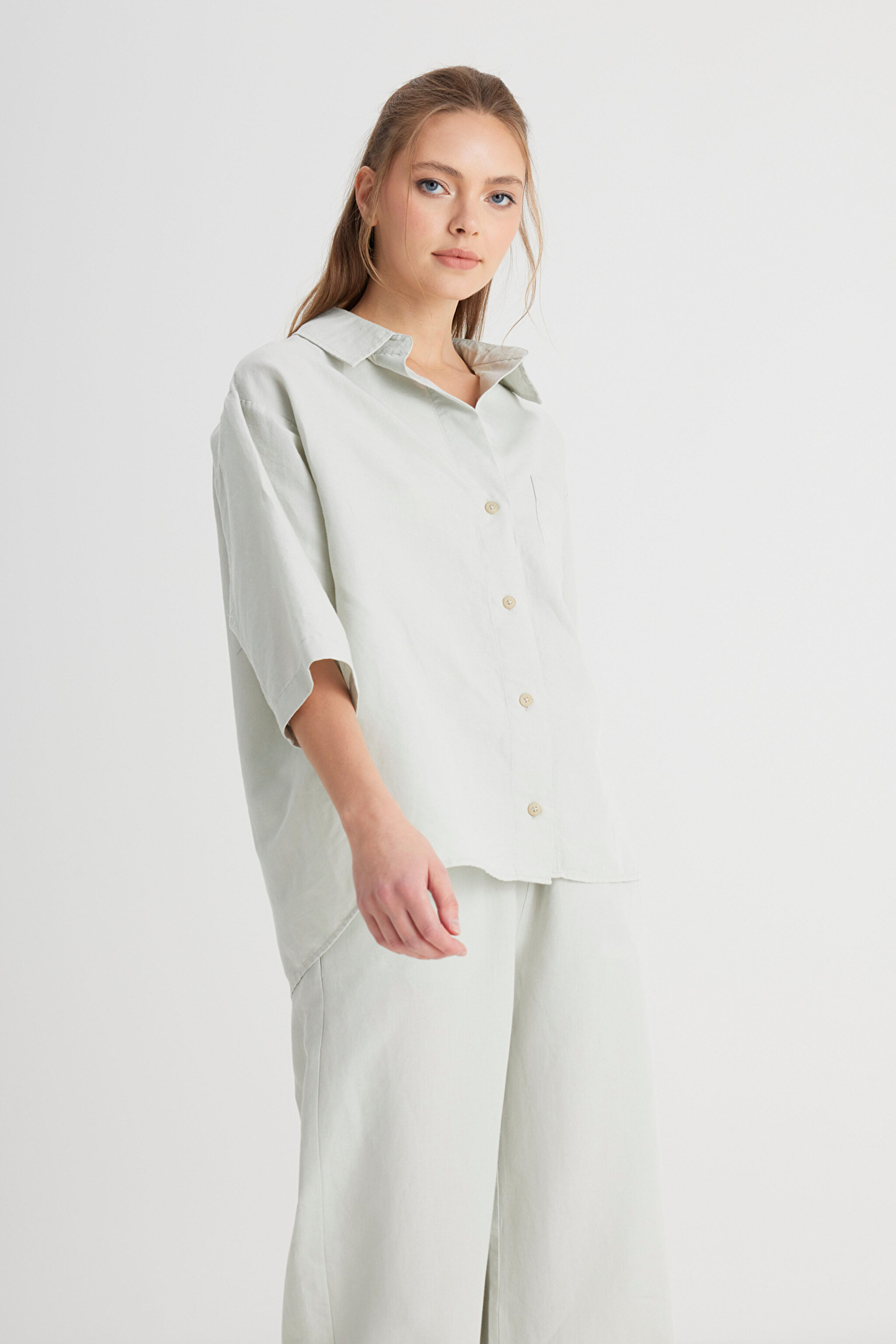 Relaxed Fit Geniş Kesim Kısa Kollu Mint Yeşili Gömlek - Mint Green-W241597303 (görsel 2)