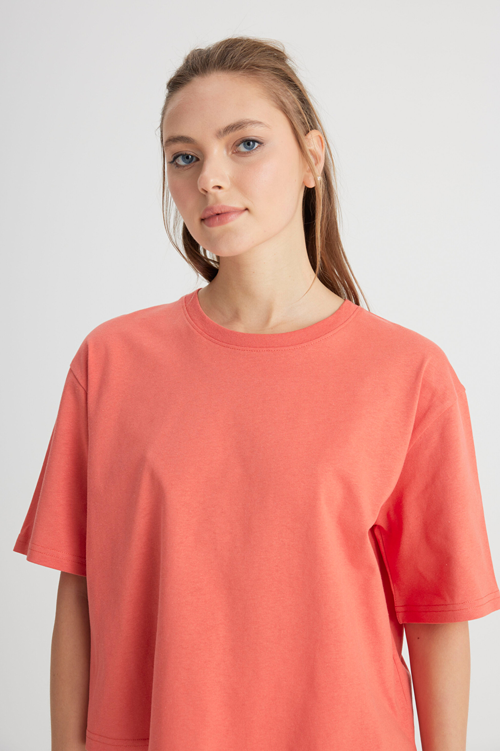 Relaxed Fit Geniş Kesim Bisiklet Yaka %100 Pamuk Turuncu Tişört - Poppy-W241608B50 (görsel 2)