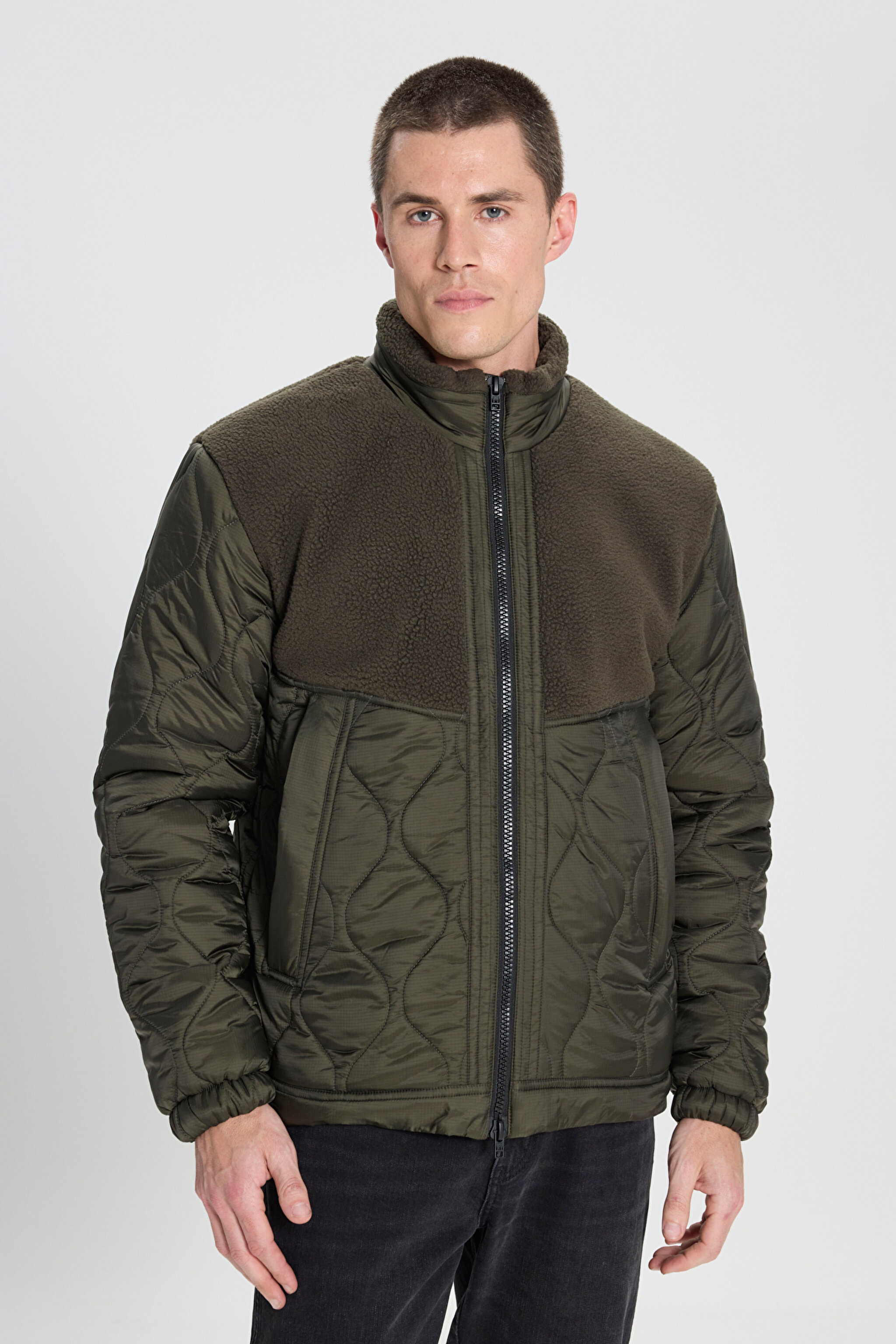 Regular Fit Normal Kesim Sherpa Detaylı Haki Kapitone Mont - Khaki-W242644801 (görsel 4)