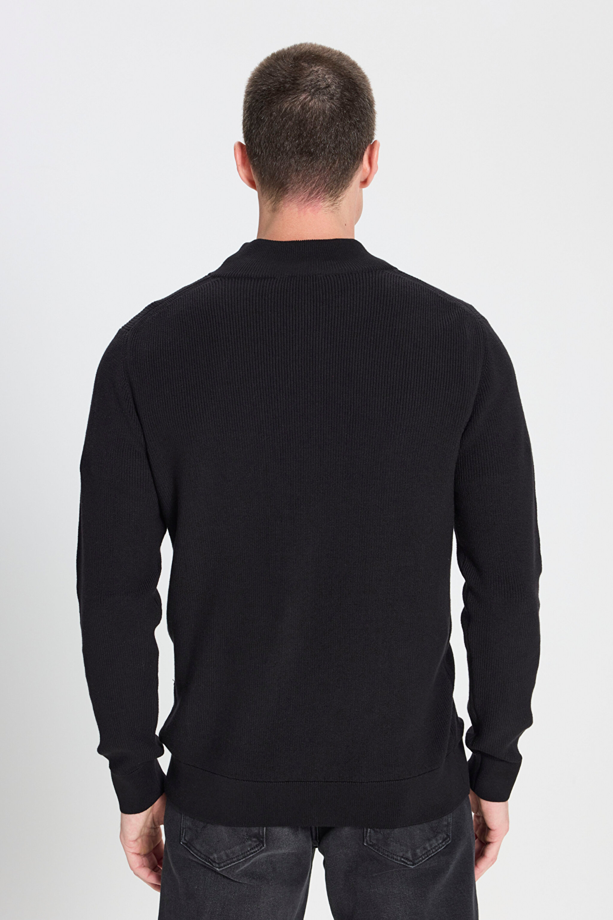 Regular Fit Normal Kesim Fermuar Detaylı Siyah Triko Kazak - Black-W242666001 (görsel 6)