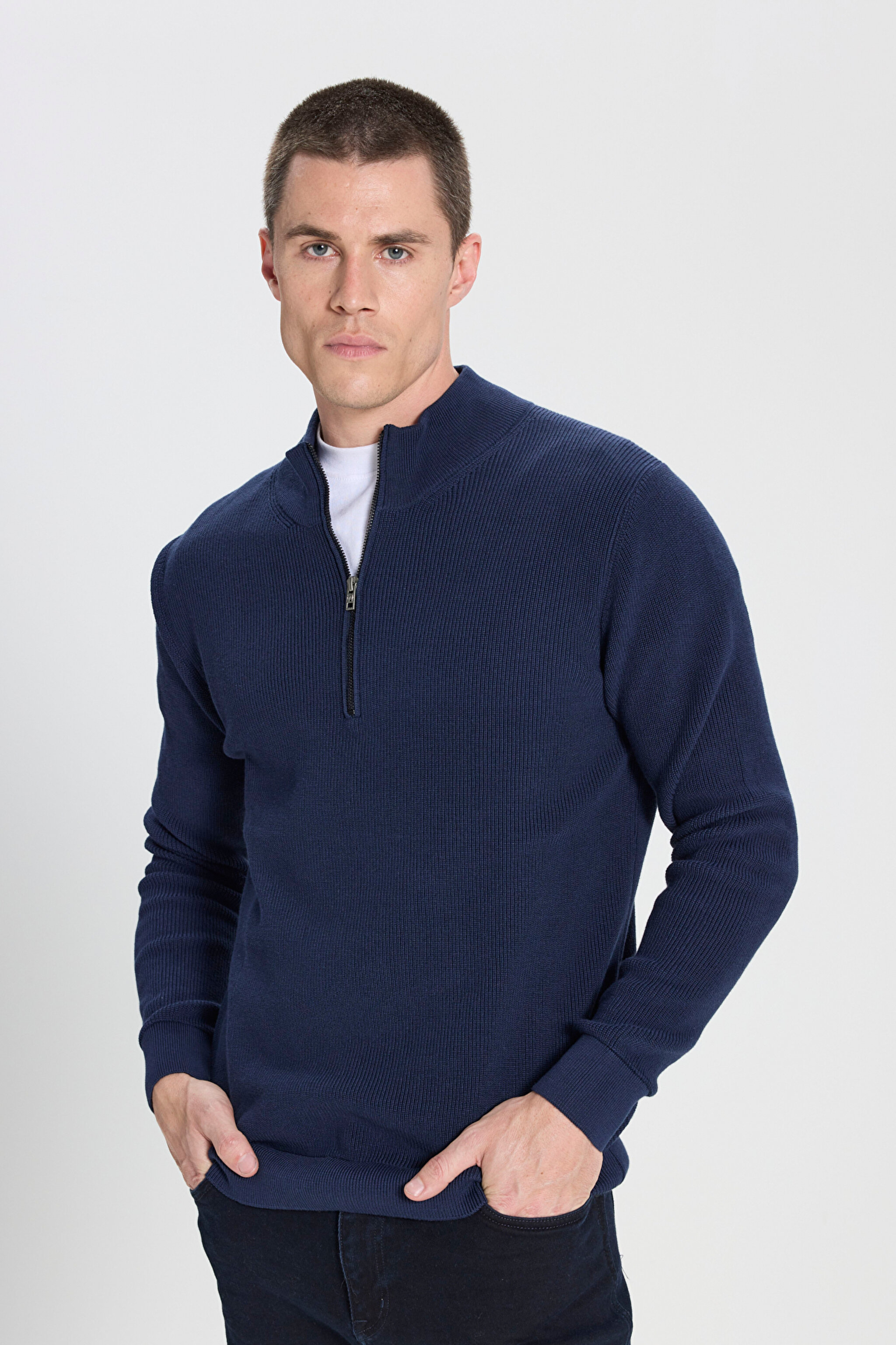 Regular Fit Normal Kesim %100 Pamuk Fermuar Detaylı Lacivert Triko Kazak - Navy-W242666410 (görsel 2)