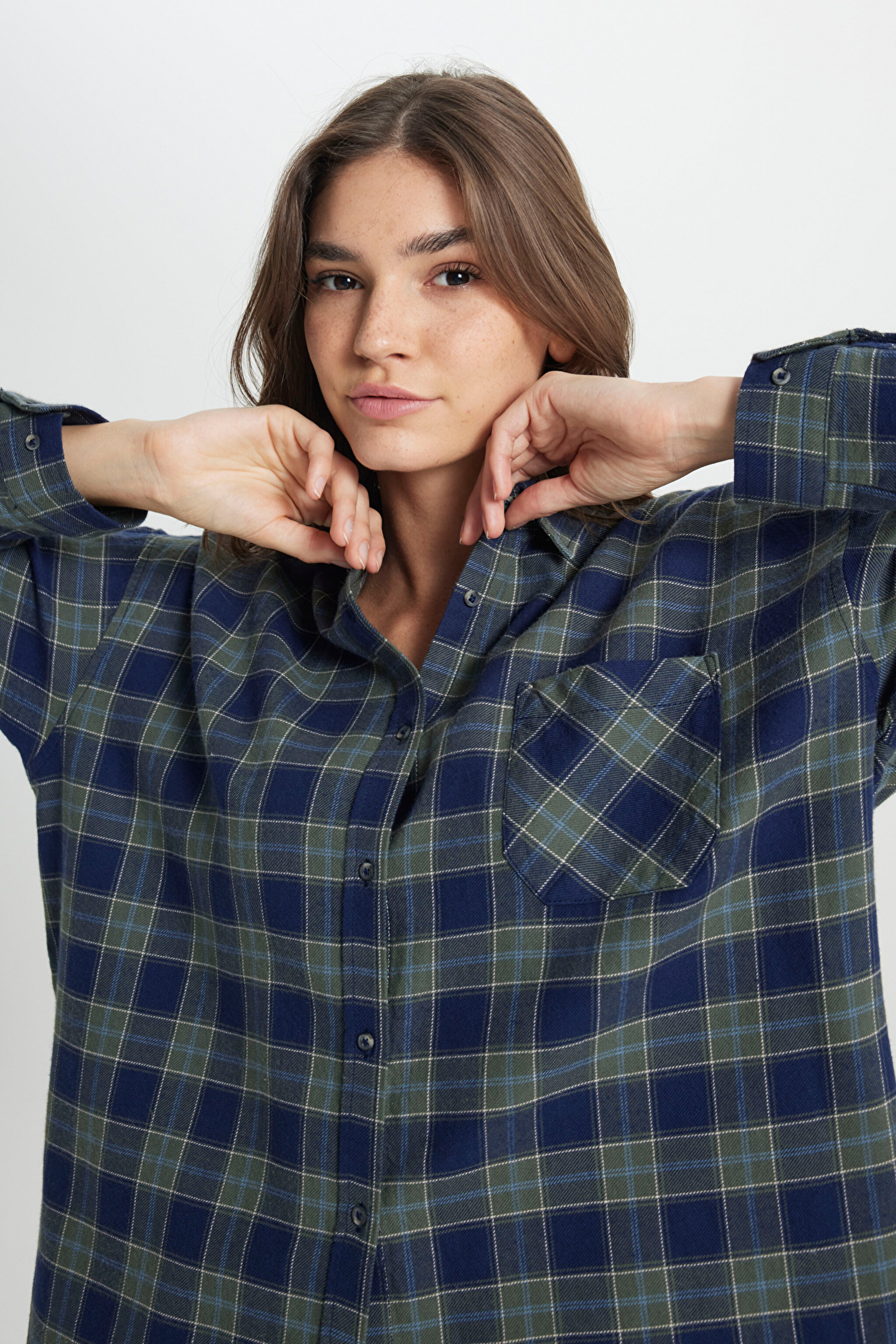 Oversize Bol Kesim %100 Pamuk Koyu Yeşil Gömlek - Dark Green-W242716826 (görsel 5)