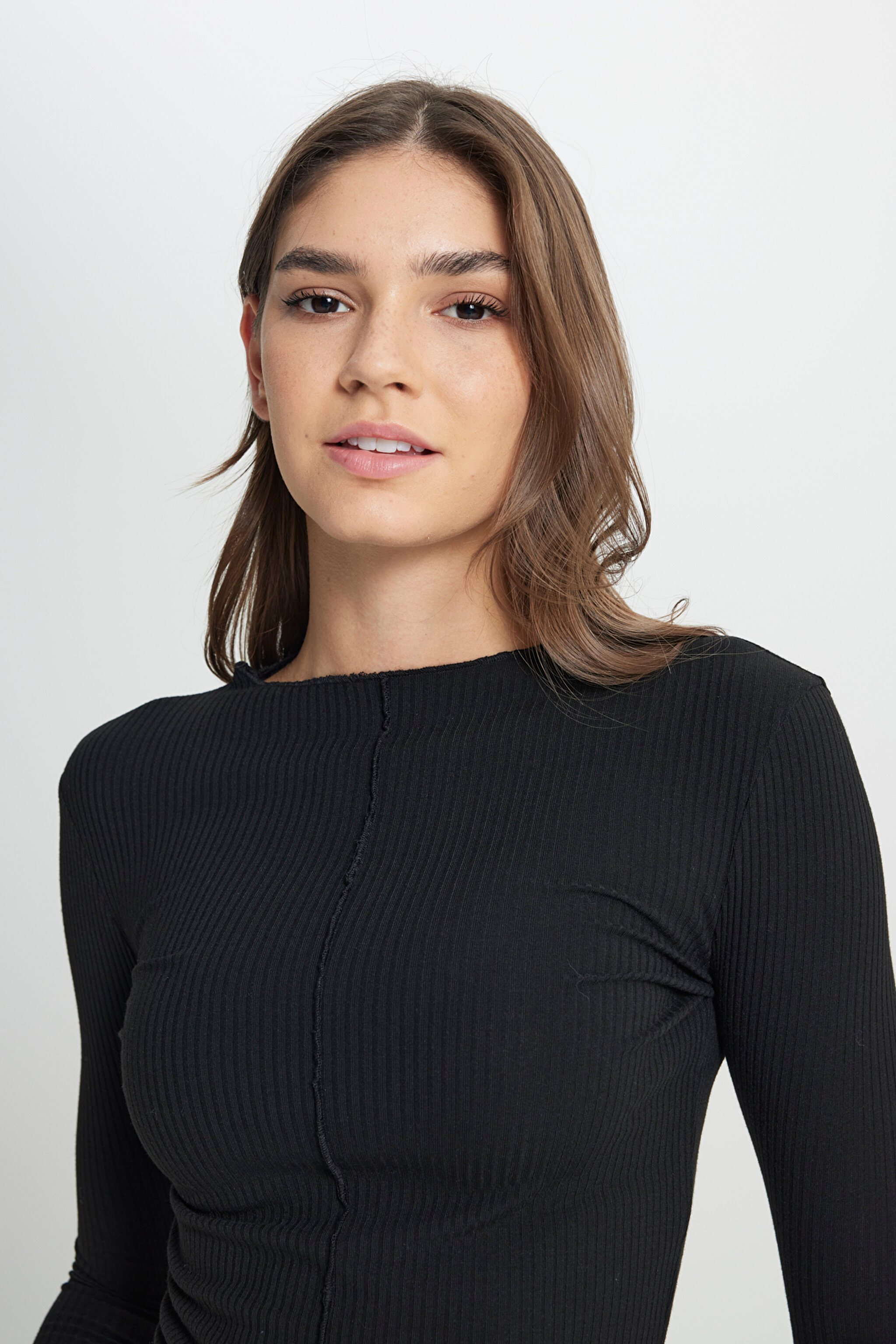 Regular Fit Normal Kesim Bisiket Yaka Siyah Uzun Kollu Tişört - Black-W242721001 (görsel 4)