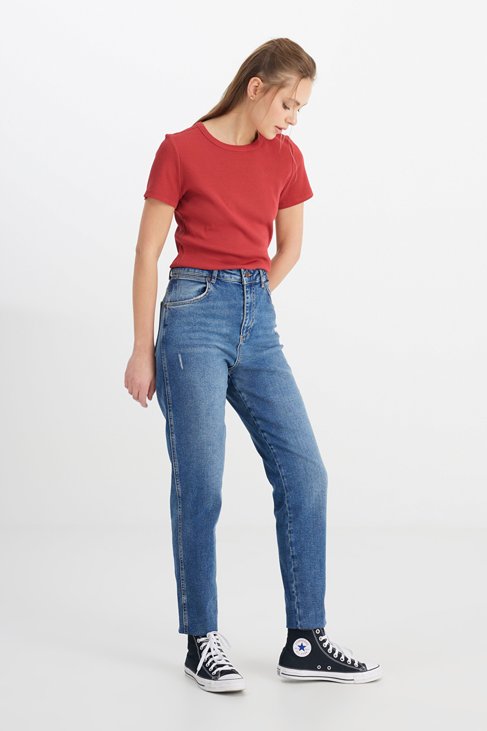 Mom Fit Yüksek Bel Dar Paça Esnek Jean Kot Pantolon W246009XT