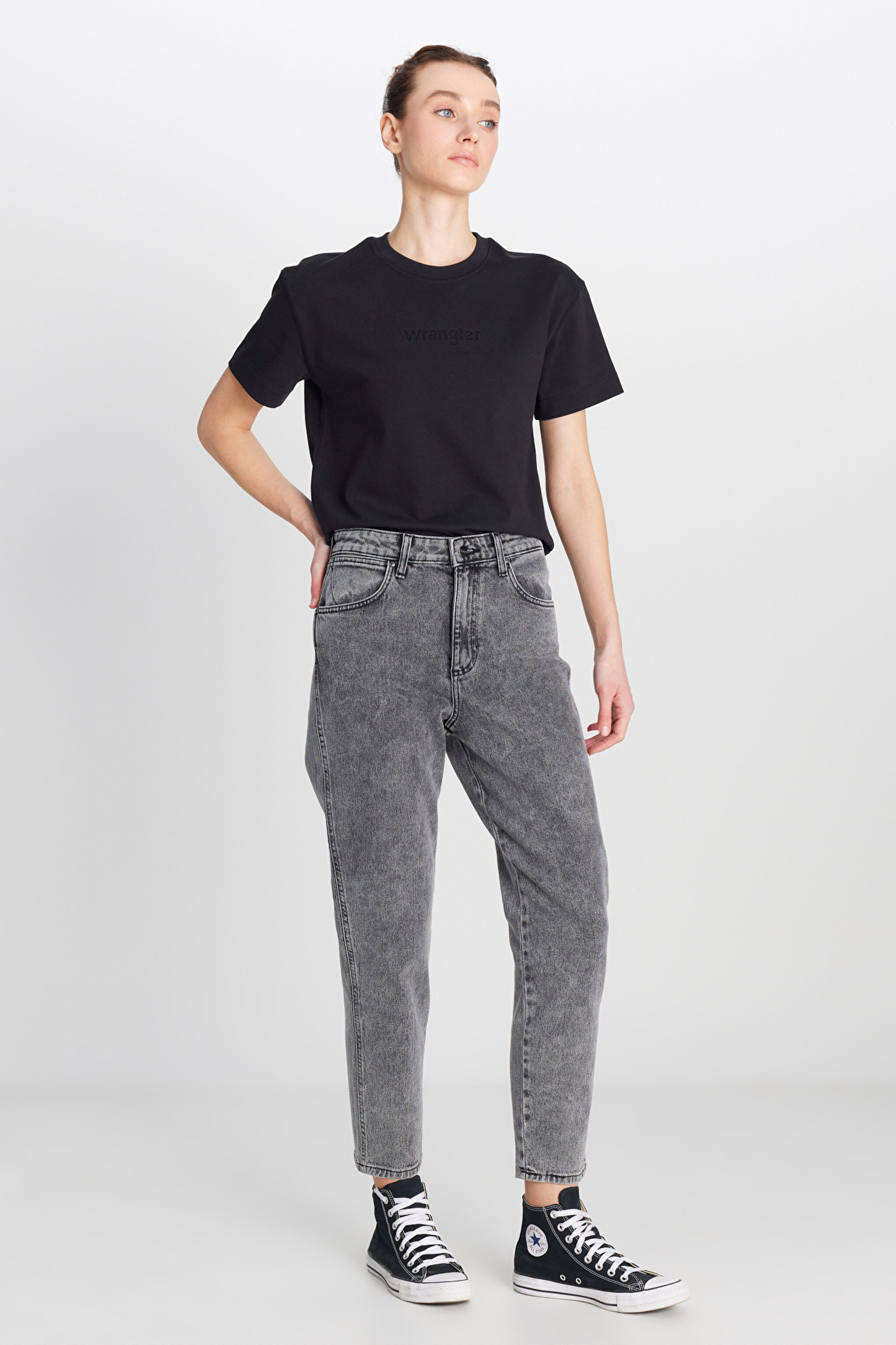 Mom Fit Yüksek Bel Dar Paça Açık Gri Pamuklu Esnek Jean Denim Pantolon - Moon Grey-W246034E20 (görsel 3)