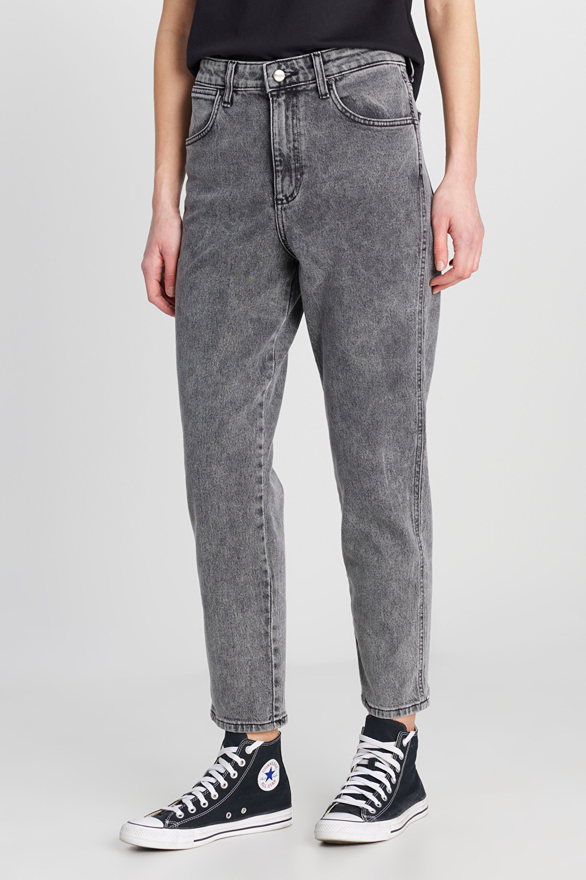 Mom Fit Yüksek Bel Dar Paça Açık Gri Pamuklu Esnek Jean Denim Pantolon - Moon Grey-W246034E20 (görsel 4)