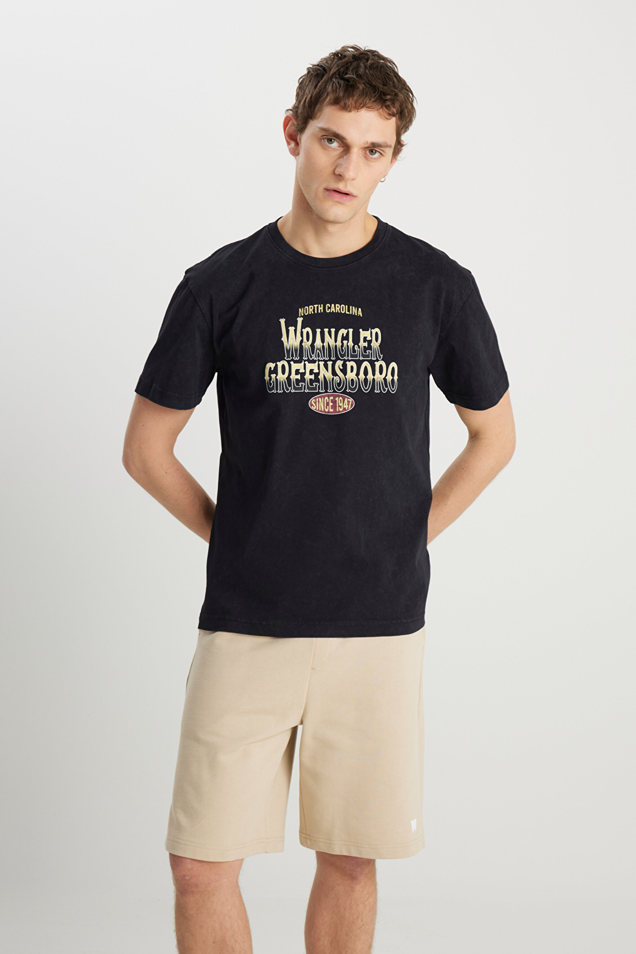 %100 Pamuk Relaxed Fit Geniş Kesim Big Logo Siyah Tişört - Black-W2510220001
