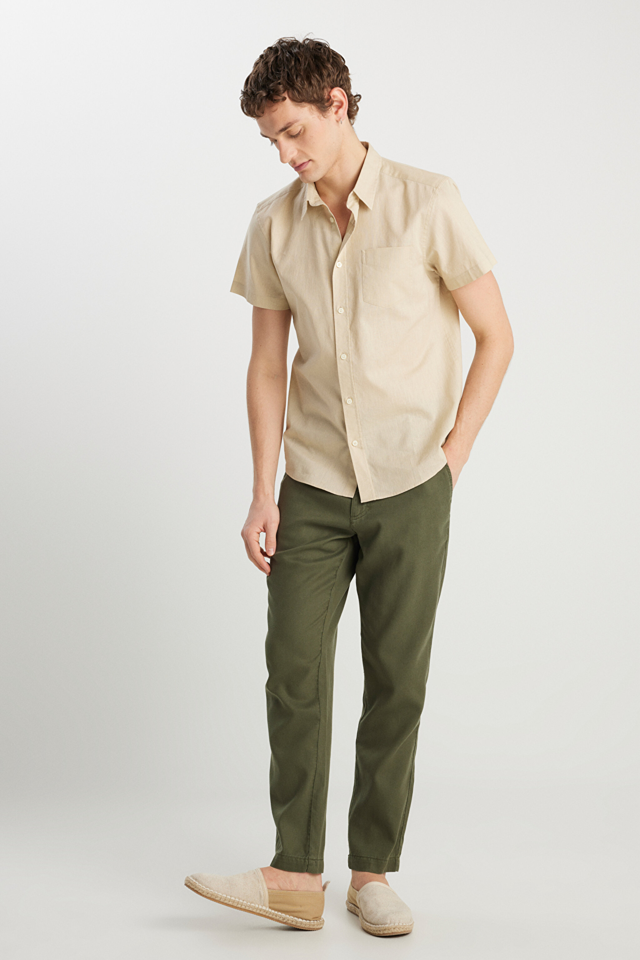 Regular Fit Normal Kesim Lastikli Bel Haki Chino Pantolon - Khaki-W2510347801 (görsel 2)