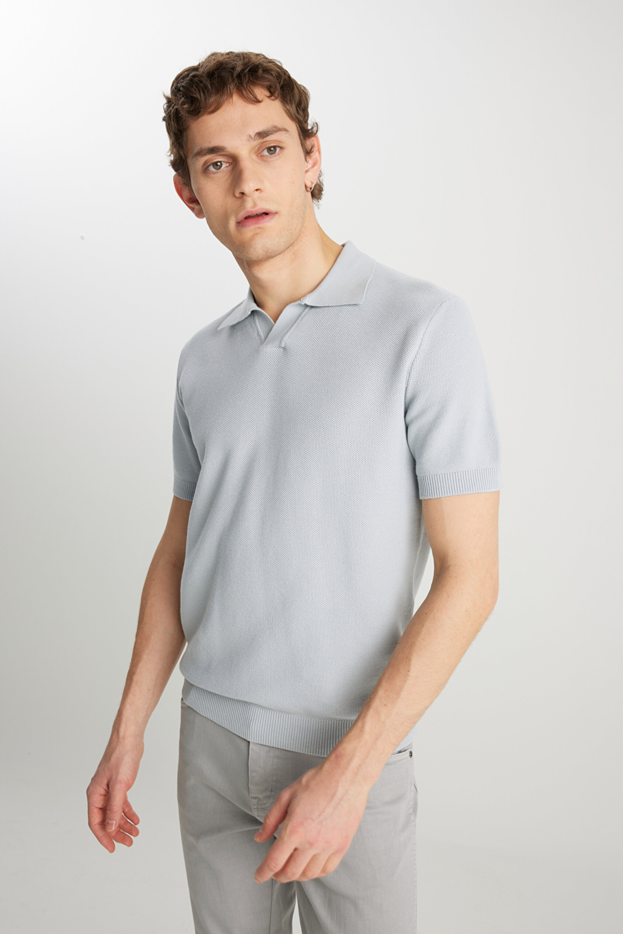 Relaxed Fit Geniş Kesim Açık Gri Polo Yaka Tişört - Light Gray-W2510455032