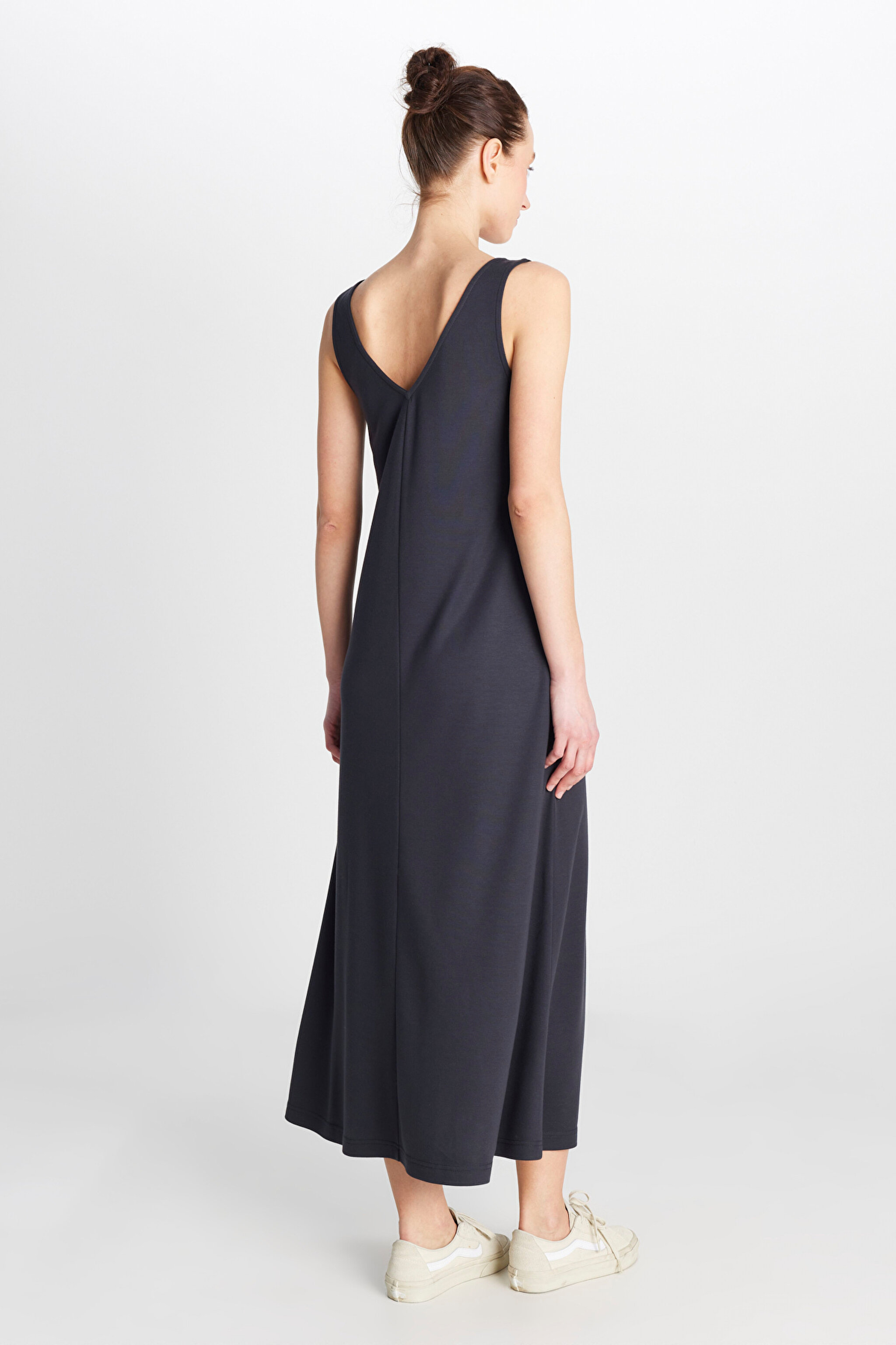 Regular Fit Normal Kesim V Yaka Siyah Midi Elbise - Black-W2510462001 (görsel 6)