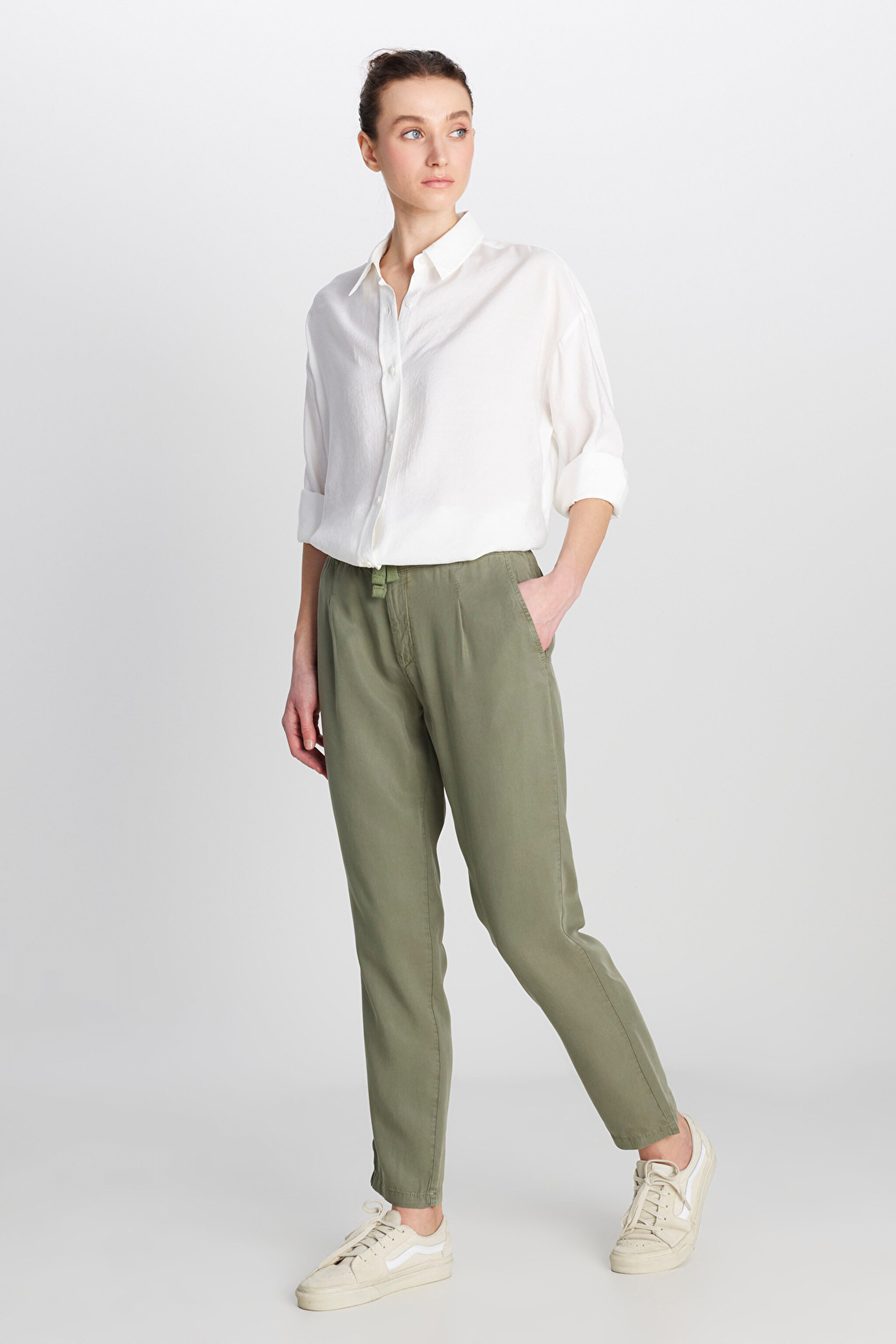 Regular Fit Normal Kesim Normal Bel Yumuşak Dokulu Haki Pantolon - Khaki-W2510508801 (görsel 2)