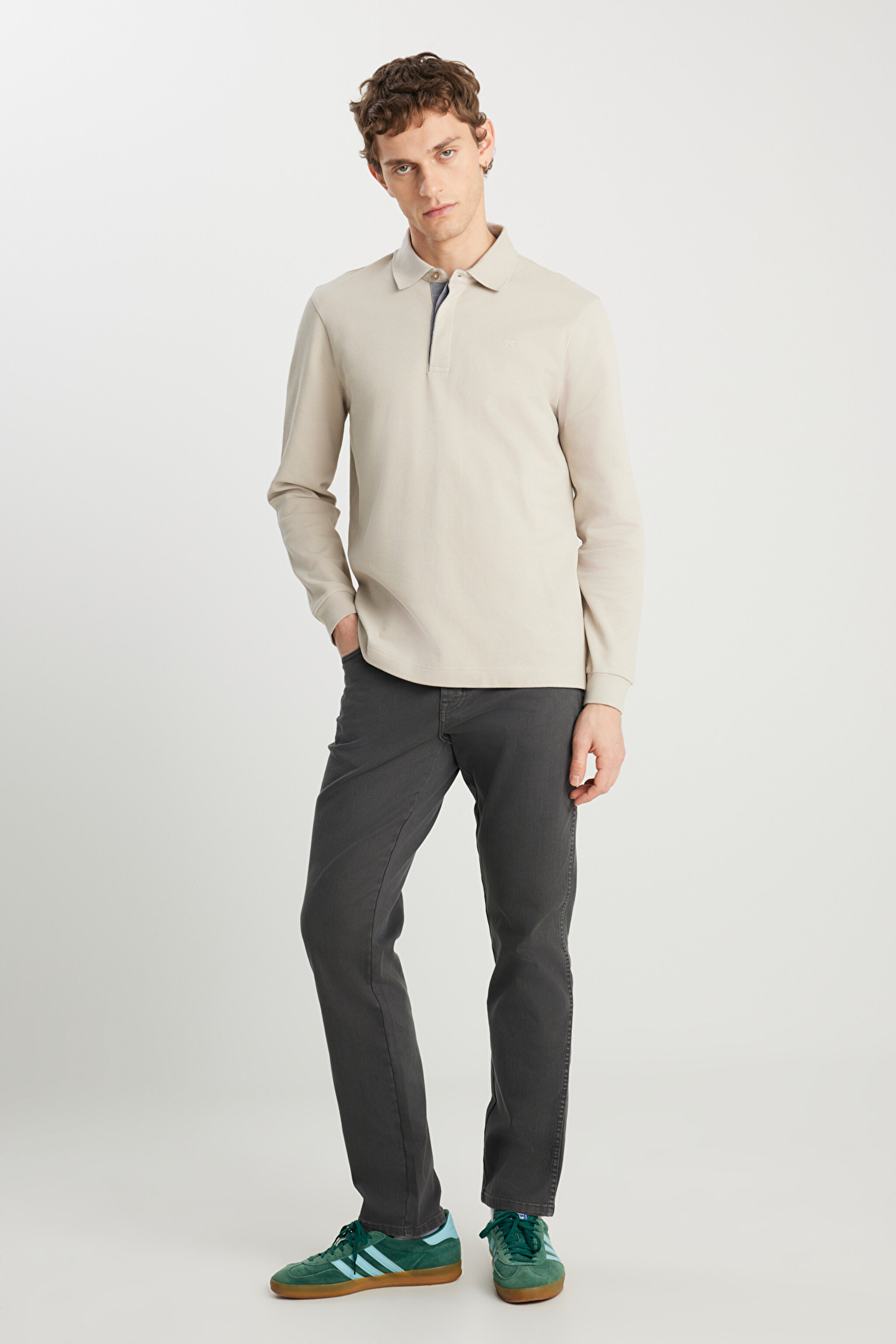 Regular Fit Normal Kesim Uzun Kollu Pamuklu Taş Rengi Polo Yaka Tişört - Stone-W251068313 (görsel 3)