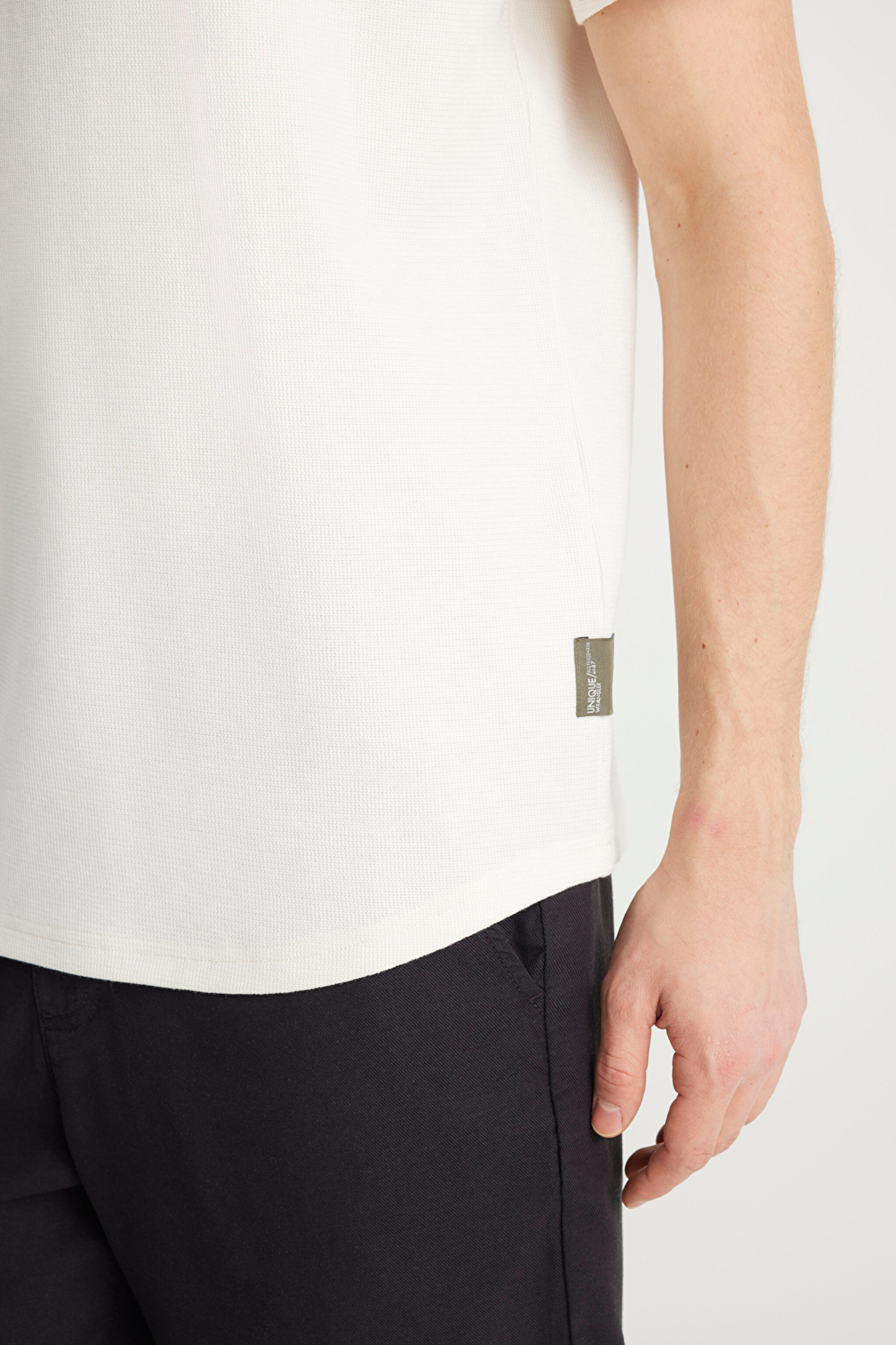 Relaxed Fit Geniş Kesim Bisiklet Yaka Ekru Dokulu Basic Tişört - Ecru-W2510718104 (görsel 6)