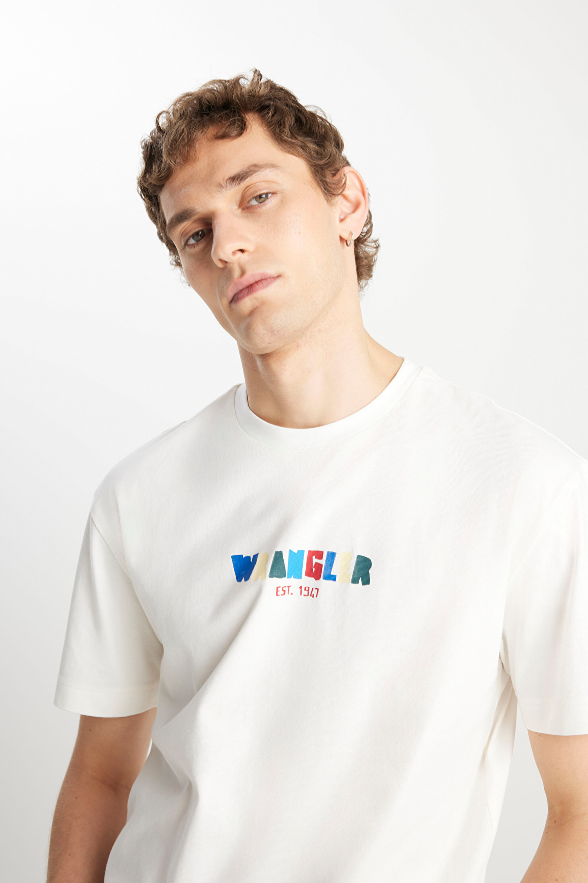 %100 Pamuk Relaxed Fit Geniş Kesim Bisiklet Yaka Ekru Tişört - Off White-W2510719102 (görsel 4)