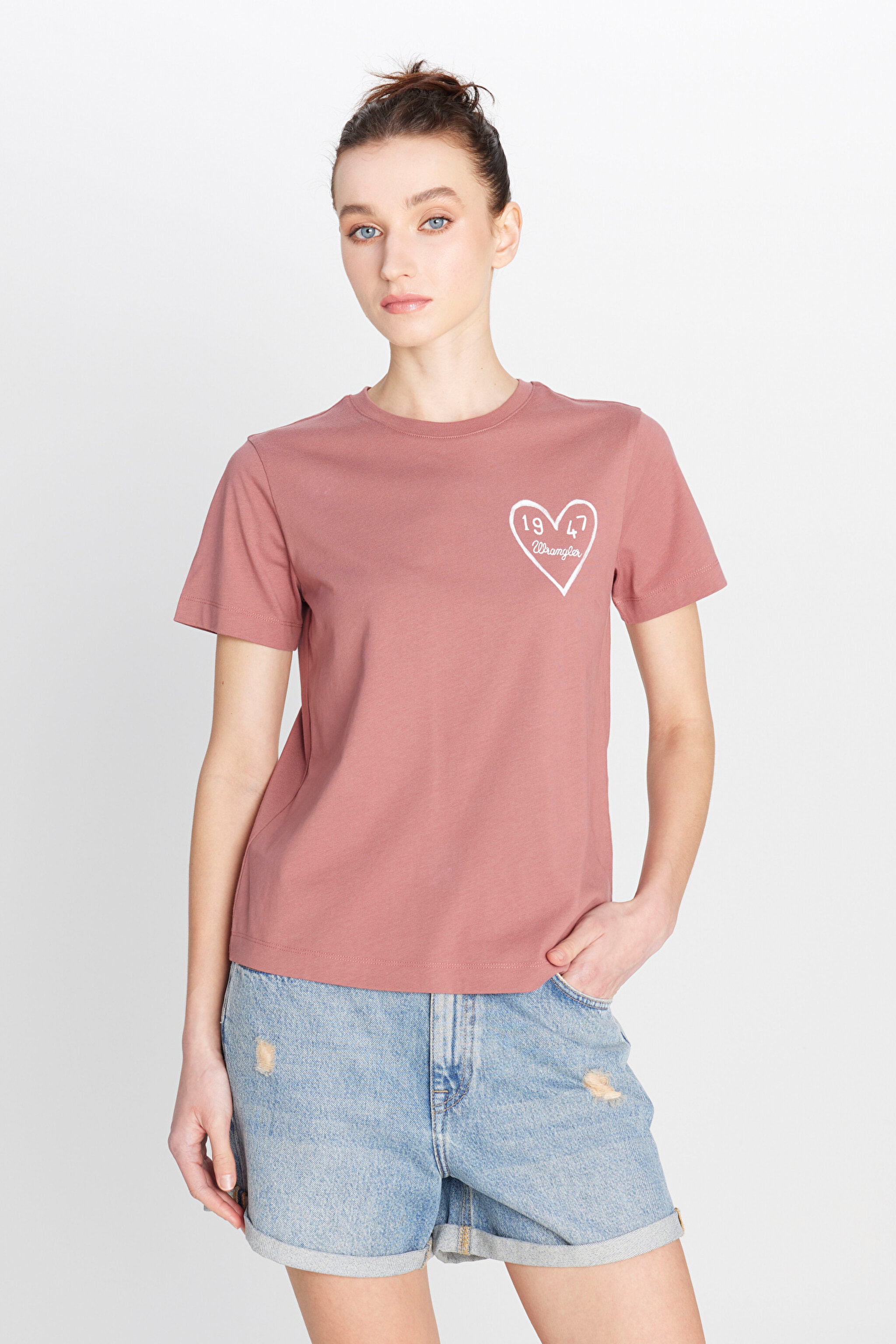%100 Pamuk Regular Fit Normal Kesim Bisiklet Yaka Grafik Baskılı Gül Kurusu Tişört - Henna-W2510732522 (görsel 2)