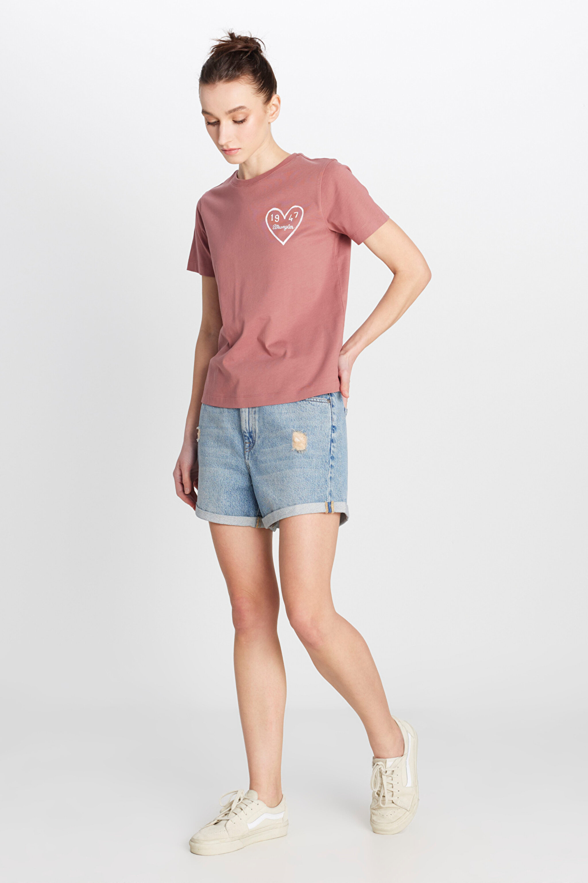 %100 Pamuk Regular Fit Normal Kesim Bisiklet Yaka Grafik Baskılı Gül Kurusu Tişört - Henna-W2510732522 (görsel 3)