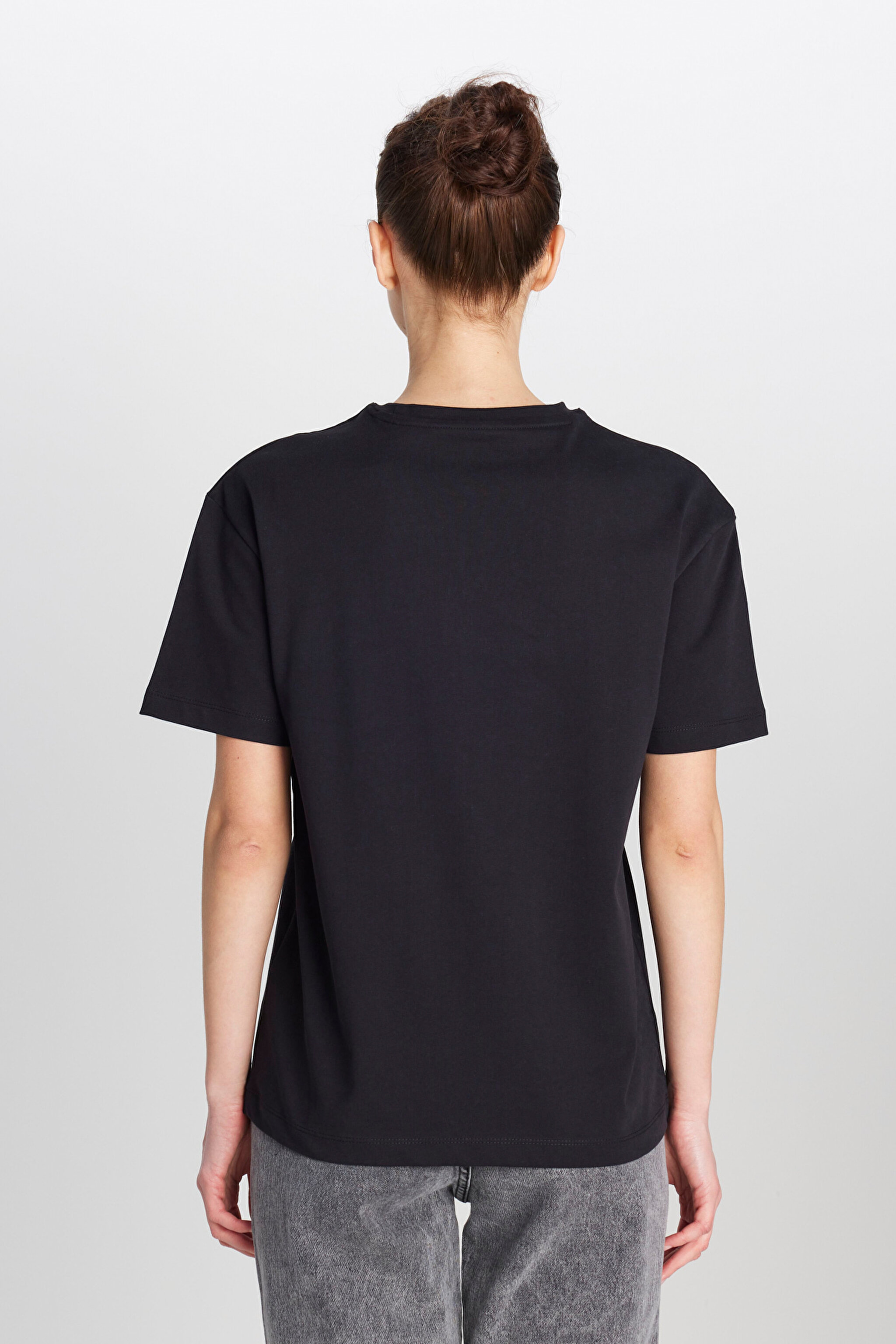 %100 Pamuk Regular Fit Normal Kesim Bisiklet Yaka Cep Detaylı Siyah Tişört - Black-W2510736001 (görsel 5)