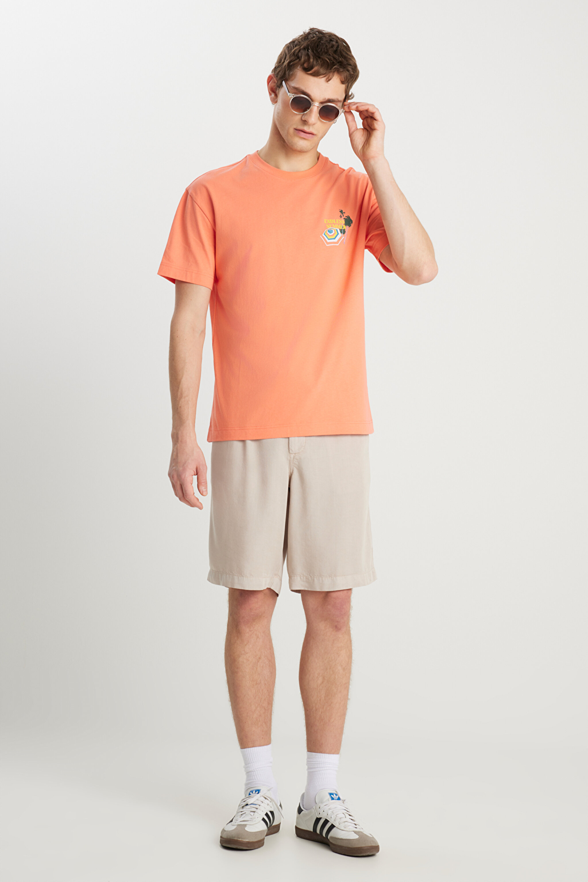%100 Pamuk Relaxed Fit Geniş Kesim Bisiklet Yaka Mercan Rengi Tişört - Coral-W2510747512 (görsel 3)