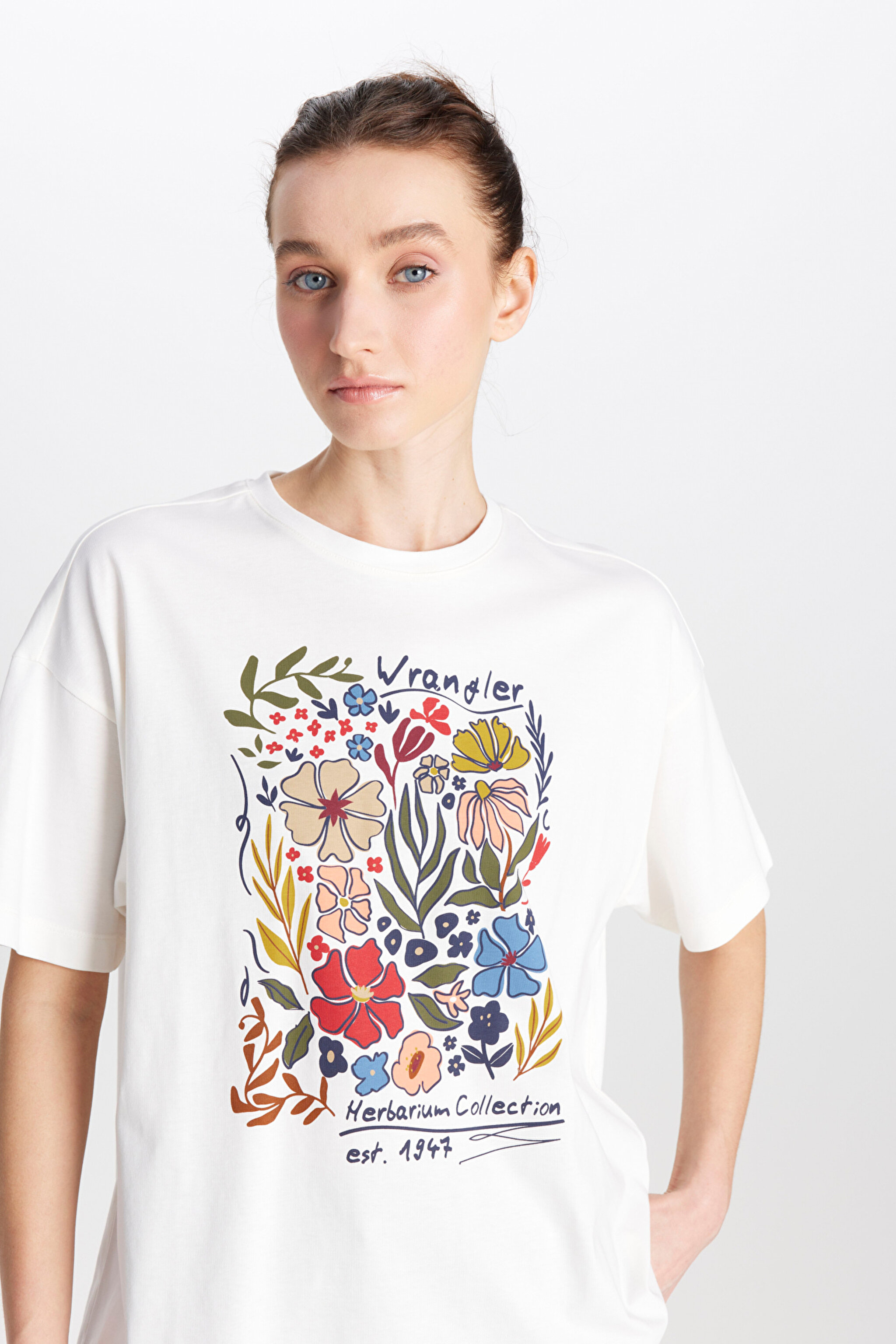 Loose Fit Rahat Kesim Bisiklet Yaka %100 Pamuk Kırık Beyaz Tişört - Off White-W2510753102 (görsel 5)
