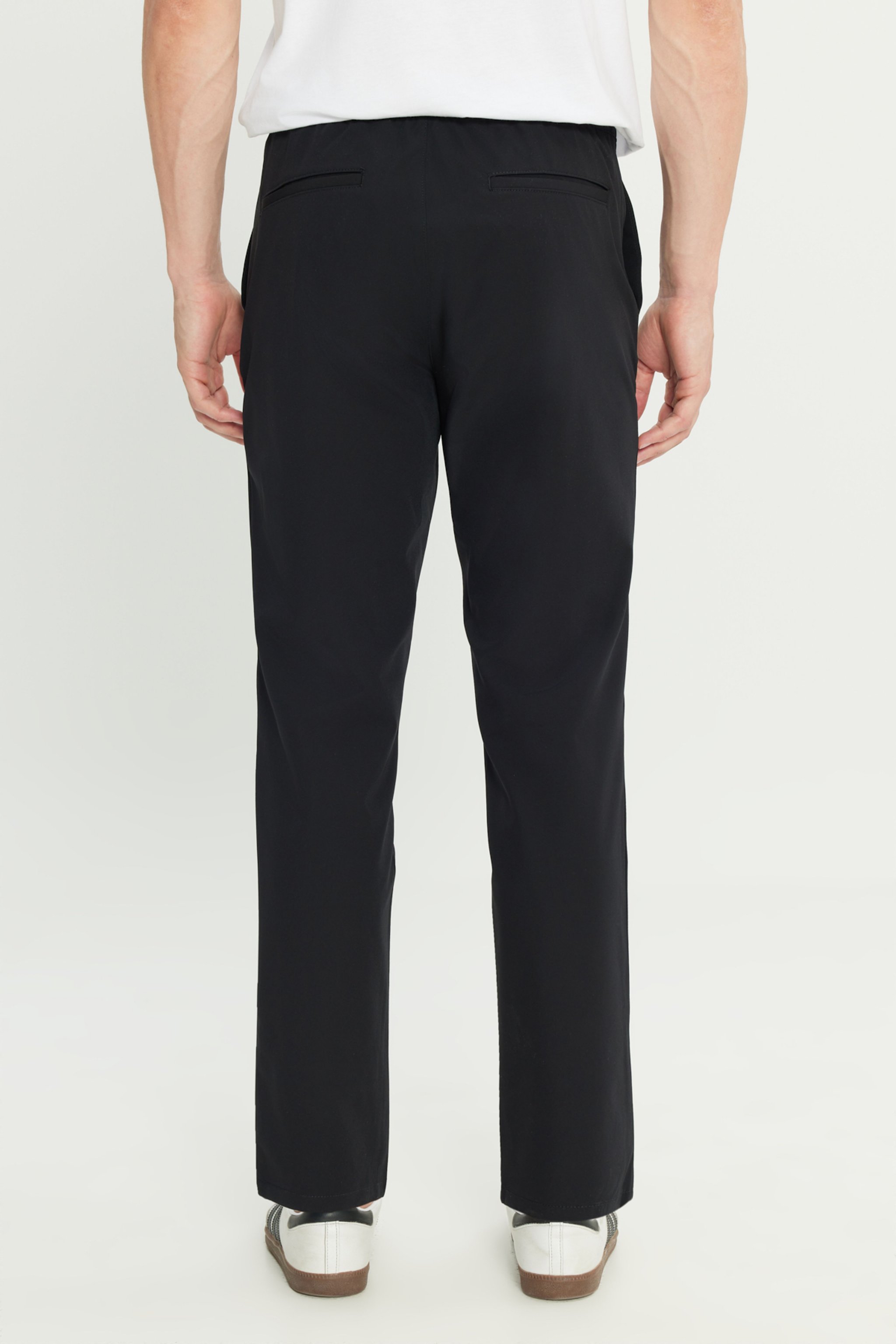 Regular Fit Normal Kesim Lastik Bel Detaylı Siyah Chino Pantolon - Black-W2510796001 (görsel 5)