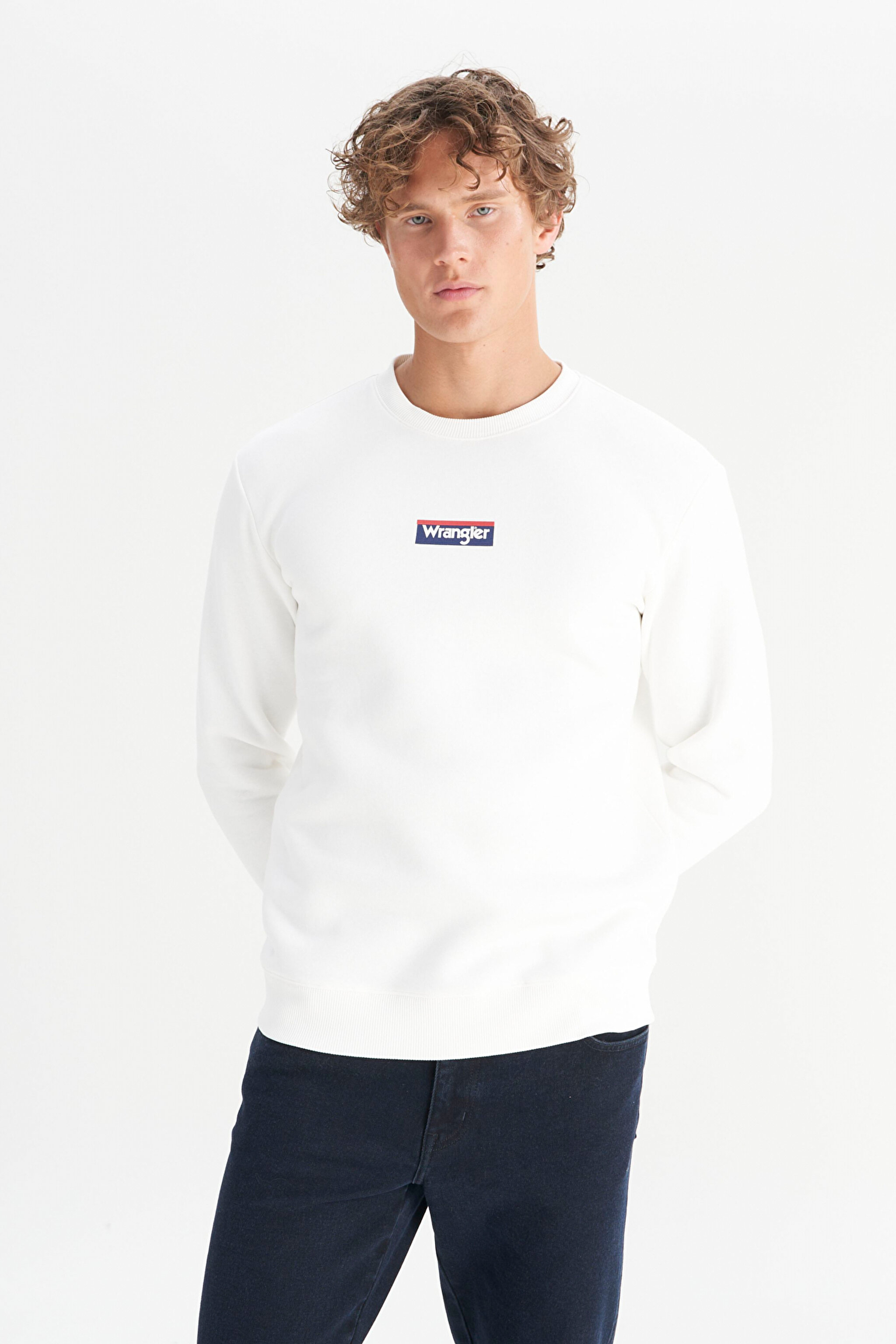 Pamuklu Regular Fit Normal Kesim Bisiklet Yaka Logo Detaylı Sweatshirt - Off White-W2520133102