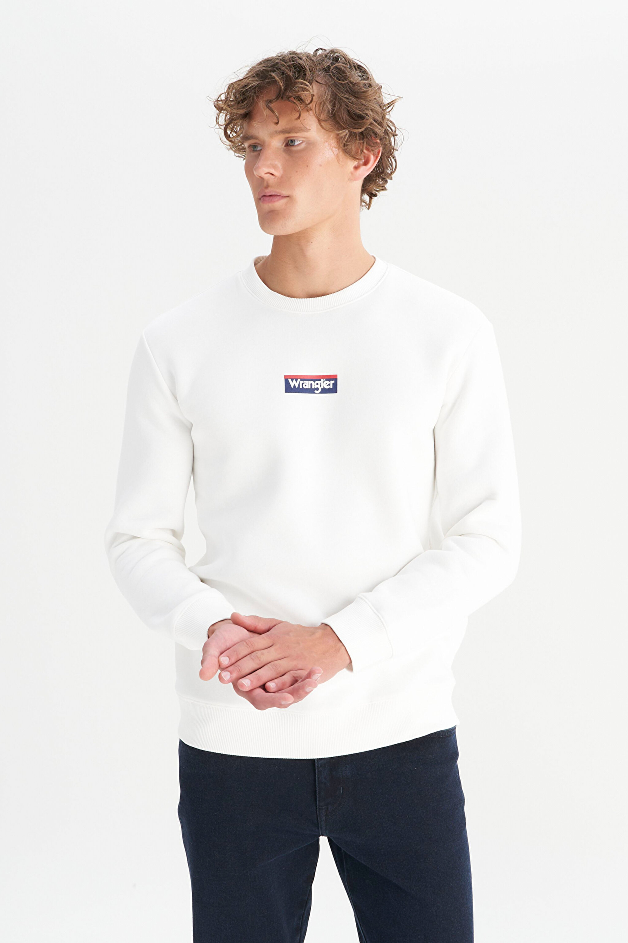 Pamuklu Regular Fit Normal Kesim Bisiklet Yaka Logo Detaylı Sweatshirt - Off White-W2520133102 (görsel 3)