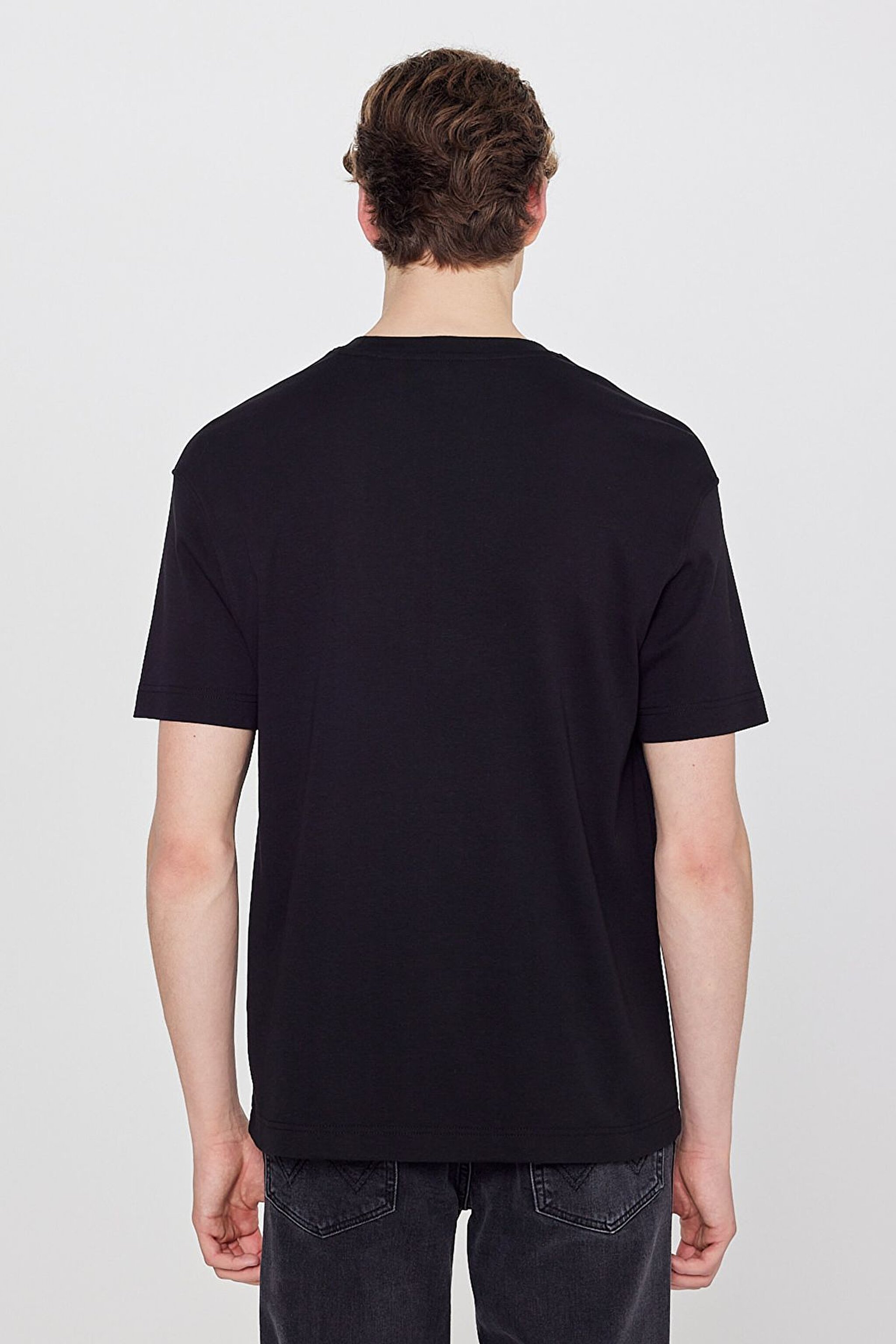 %100 Pamuk Relaxed Fit Rahat Kesim Biisklet Yaka Logo Detaylı Tişört - Black-W2520166001 (görsel 5)
