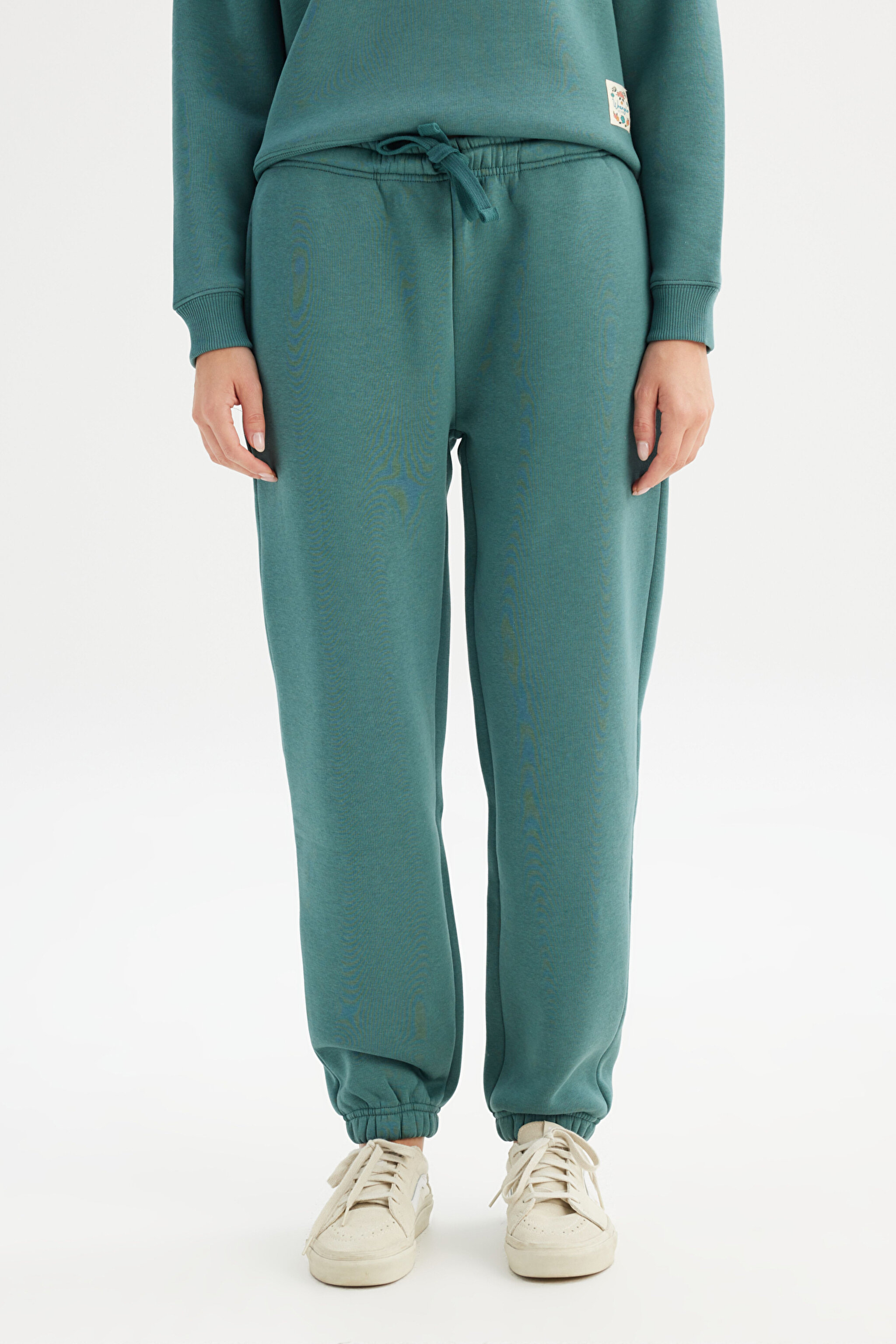 Regular Fit Normal kesim Ribanalı Paça Yeşil Jogger Sweatpant - Evergreen-W2520196OT (görsel 2)