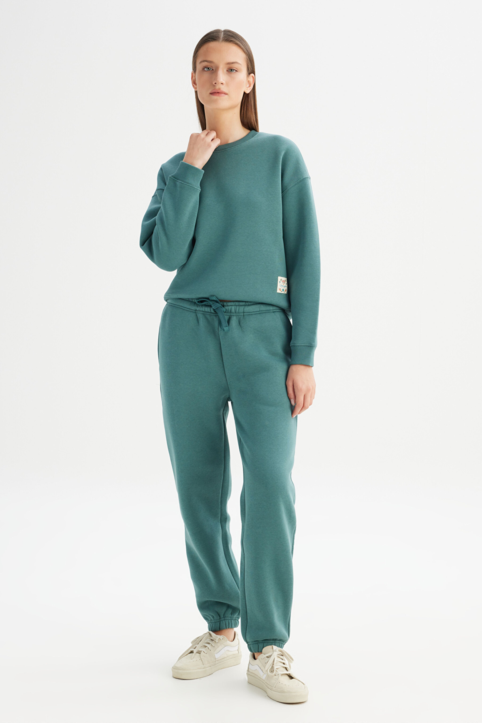 Regular Fit Normal kesim Ribanalı Paça Yeşil Jogger Sweatpant - Evergreen-W2520196OT (görsel 3)