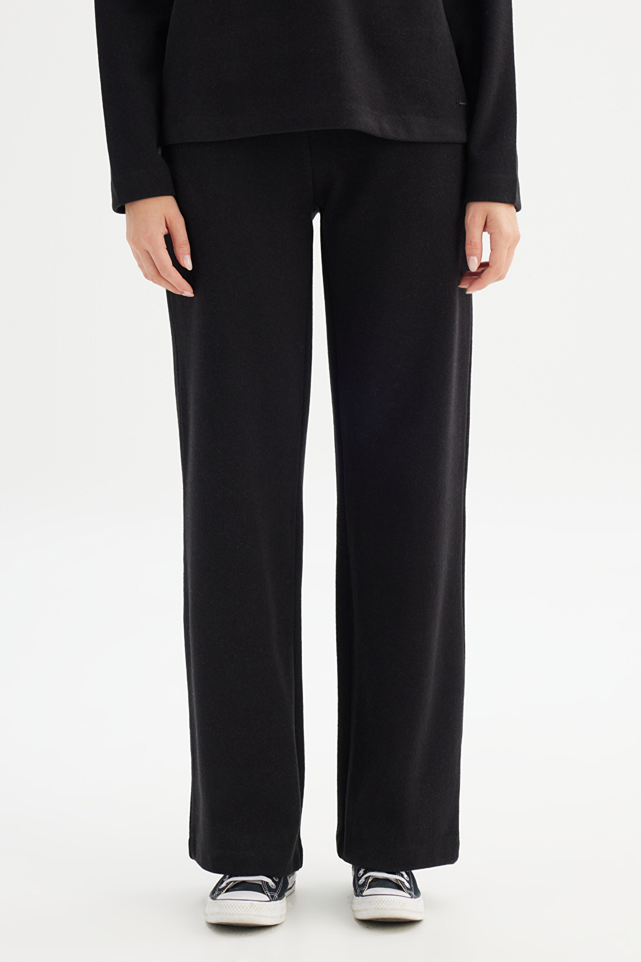 Straight Fit Düz Kesim Normal Bel Siyah Sweatpant Eşofman Altı - Black-W2520384001 (görsel 2)