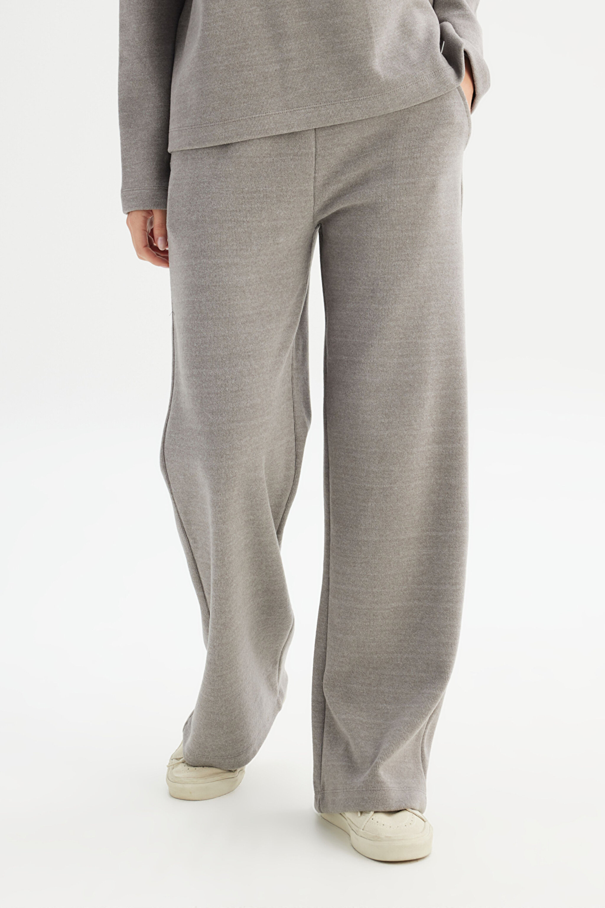 Straight Fit Düz Kesim Normal Bel Gri Sweatpant Eşofman Altı - Gray-W252038435 (görsel 2)