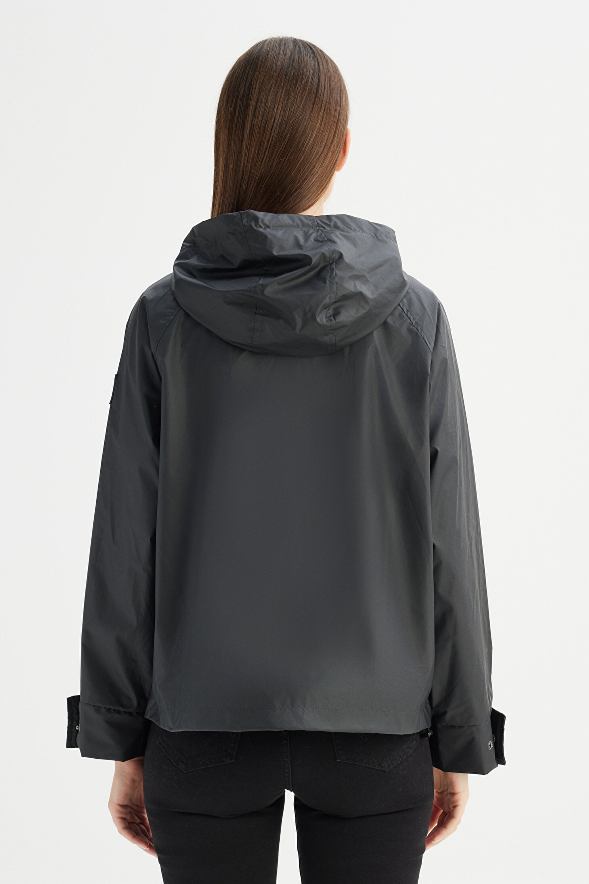 Regular Fit Normal Kesim Kapüşonlu Siyah İnce Mont - Black-W2520405001 (görsel 5)