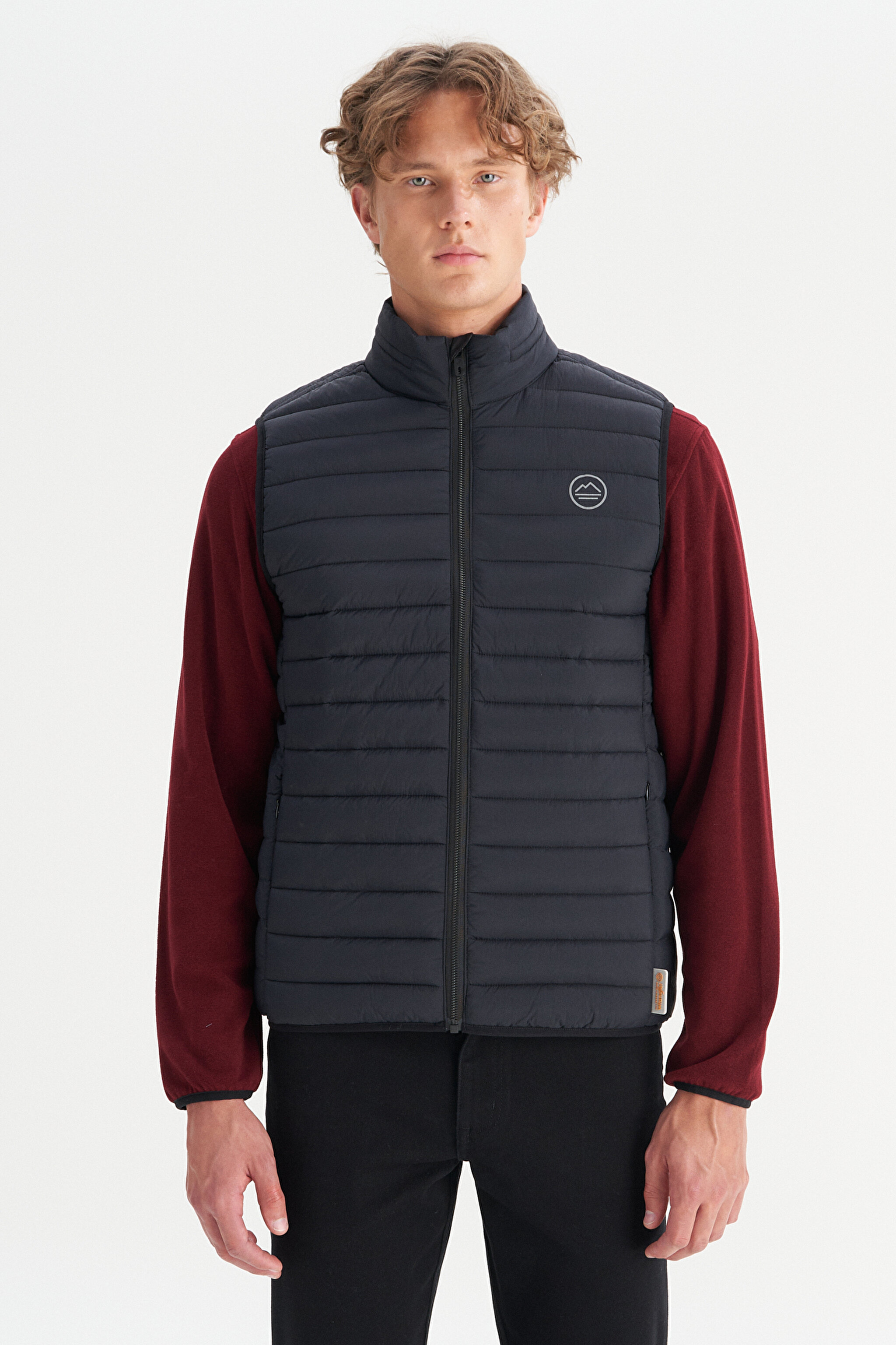 Regular Fit Normal Kesim Dik Yaka Cepli Şişme Yelek - Black-W2520511001