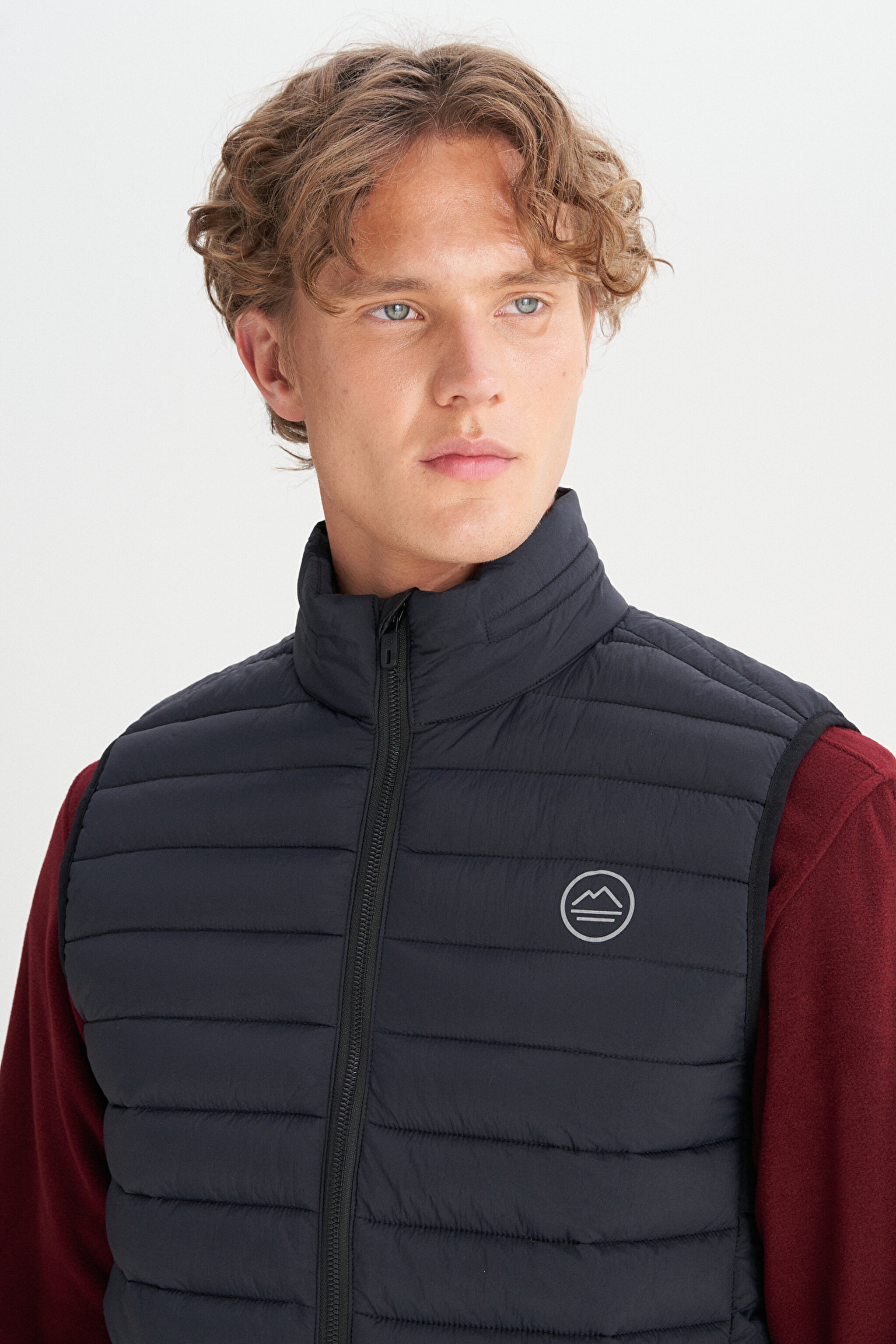 Regular Fit Normal Kesim Dik Yaka Cepli Şişme Yelek - Black-W2520511001 (görsel 3)