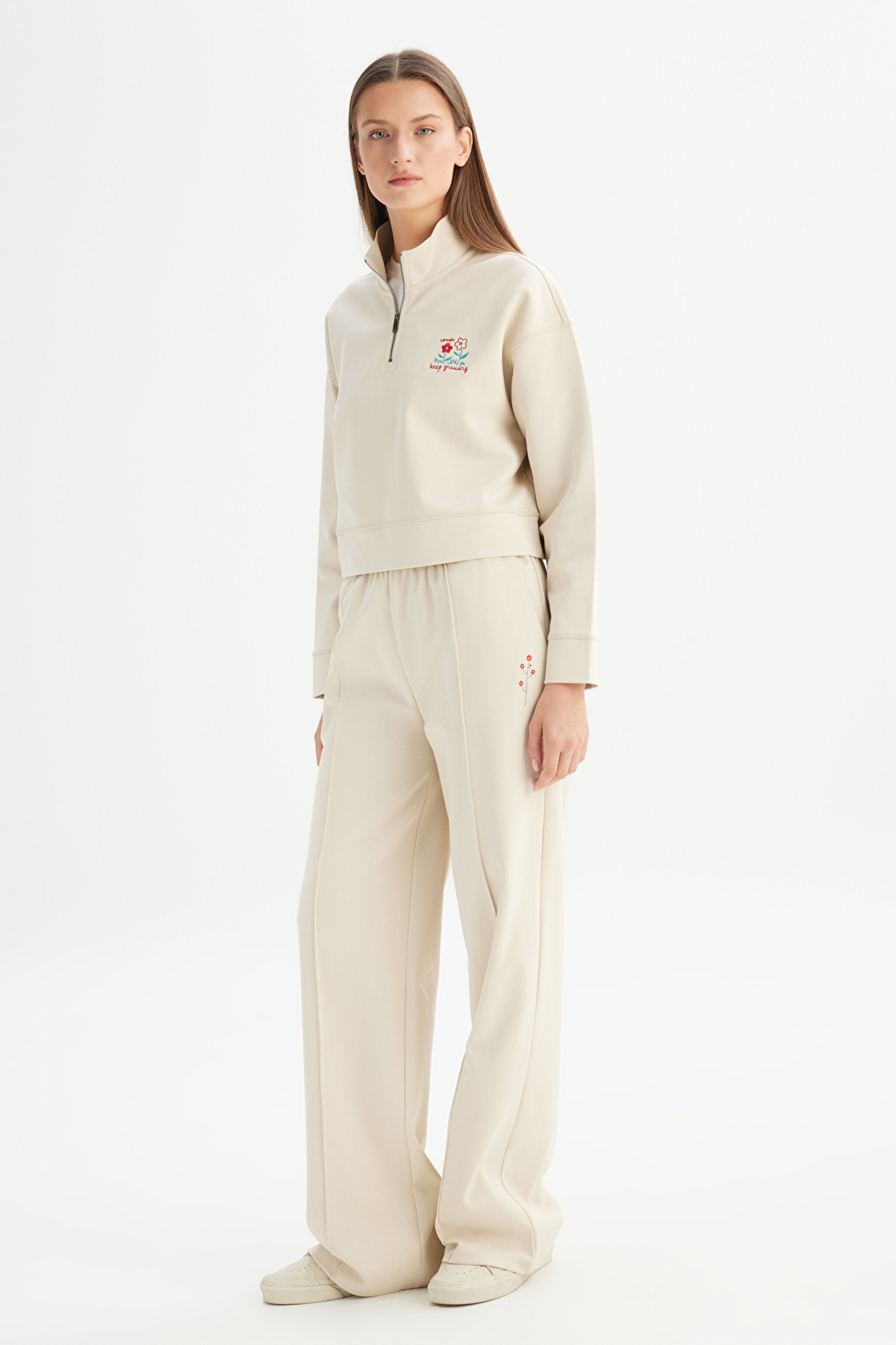 Regular Fit Normal Kesim Fermuar Yaka Detaylı Bej Sweatshirt - Beige-W2520522614 (görsel 2)