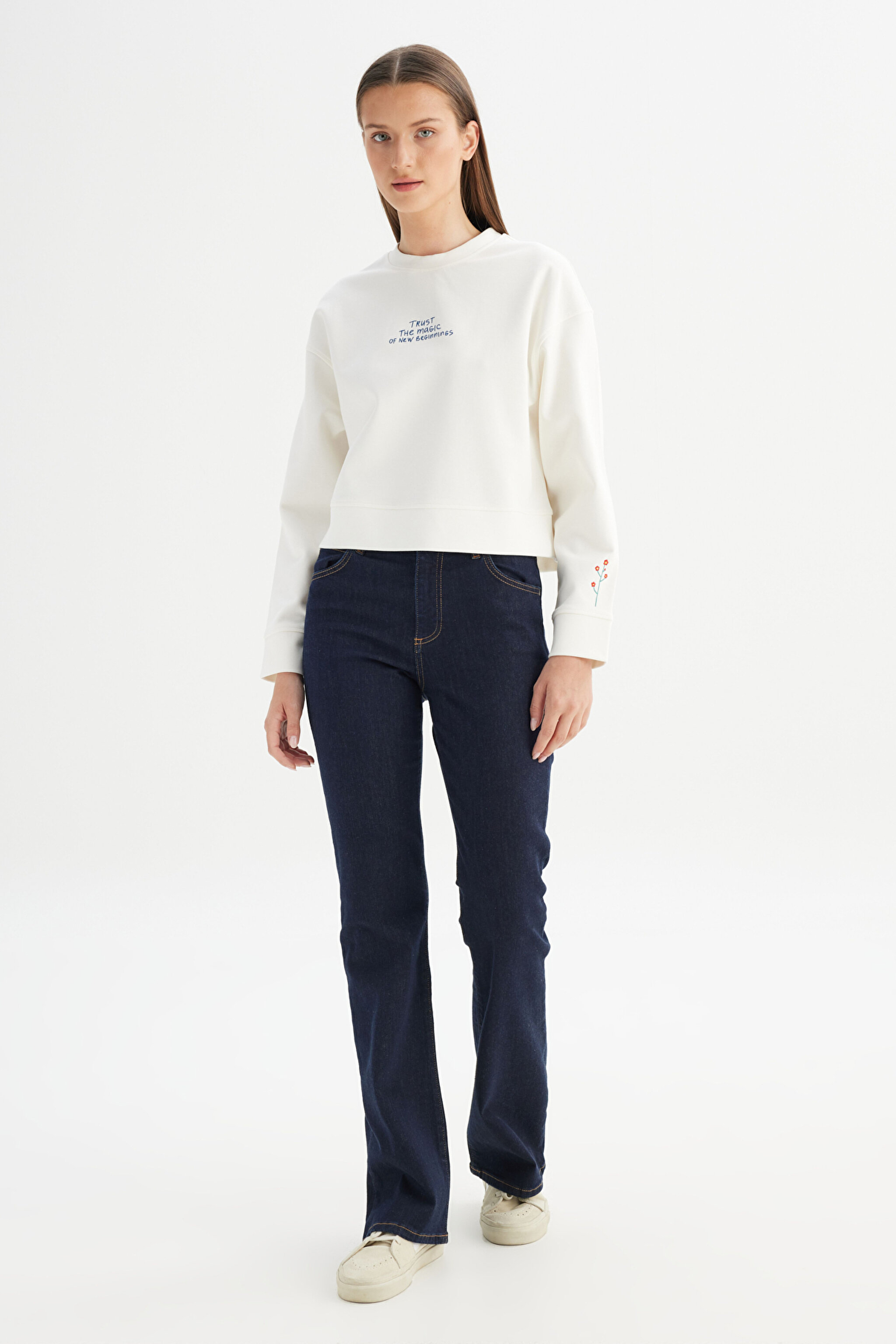 Regular Fit Normal Kesim Bisiklet Yaka Kırık Beyaz Sweatshirt - Off White-W2520523102 (görsel 2)