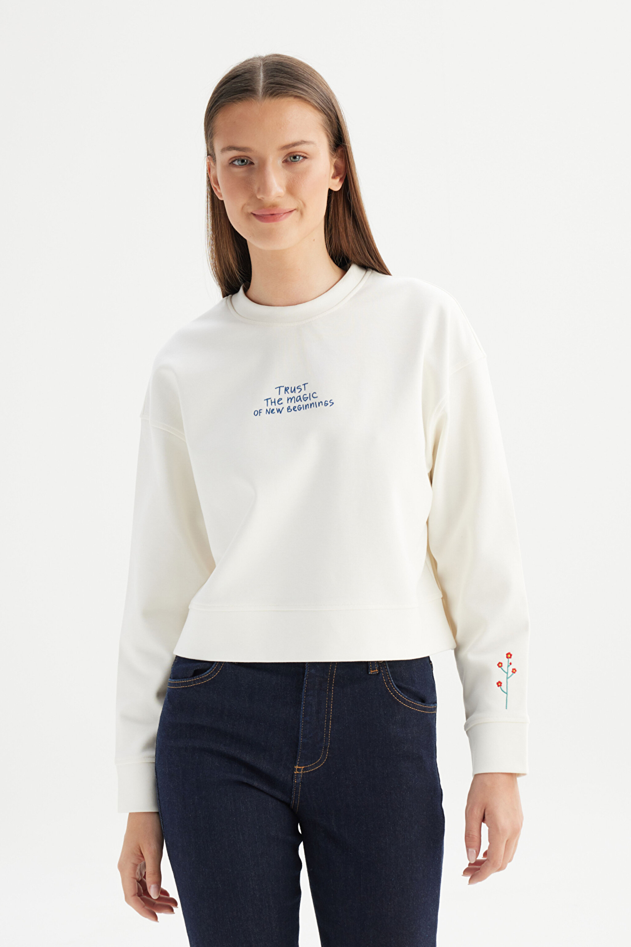 Regular Fit Normal Kesim Bisiklet Yaka Kırık Beyaz Sweatshirt - Off White-W2520523102 (görsel 3)