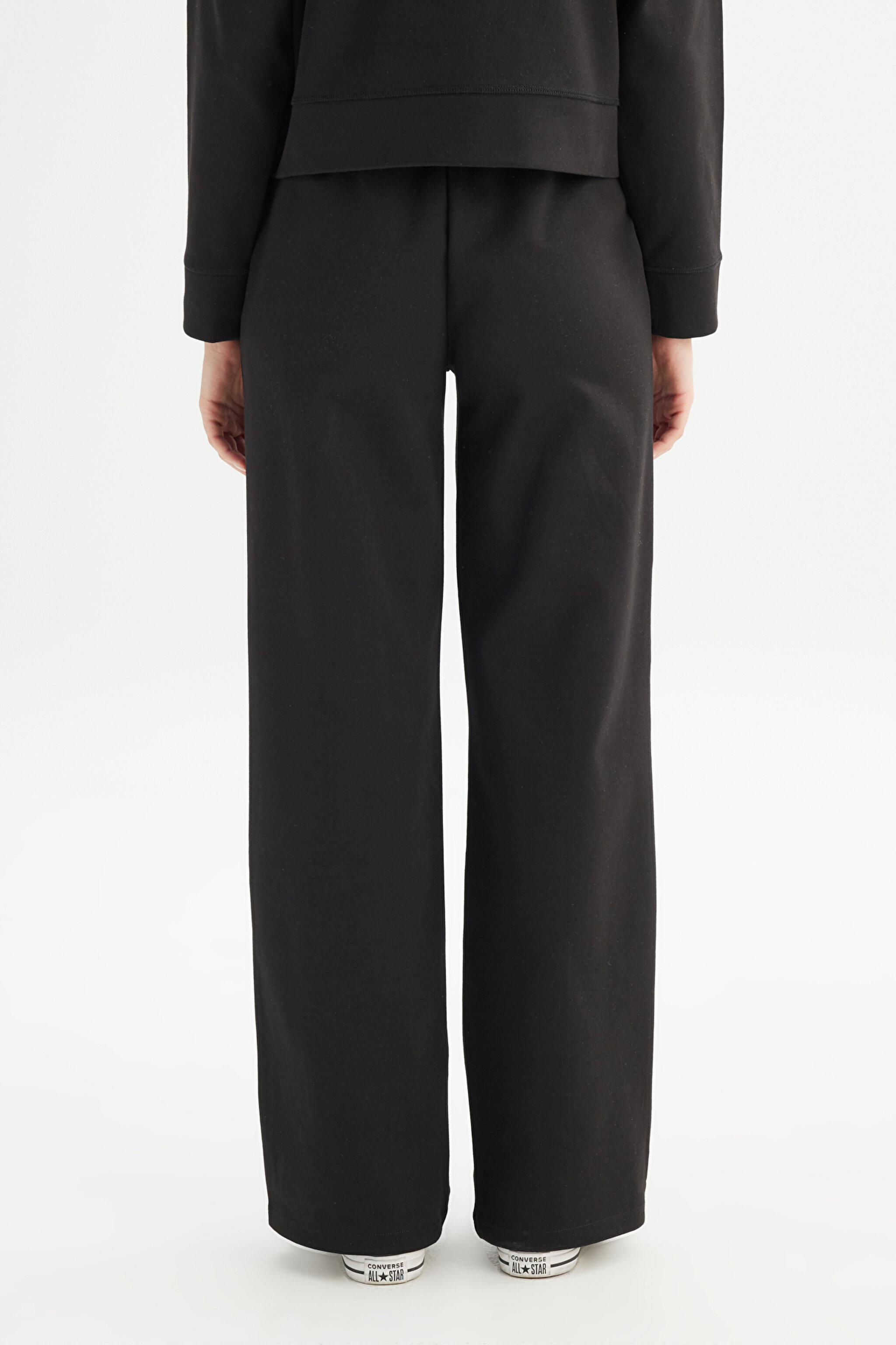 Loose Fit Geniş Kesim Siyah Pamuklu Esnek Sweatpant - Black-W2520557001 (görsel 5)